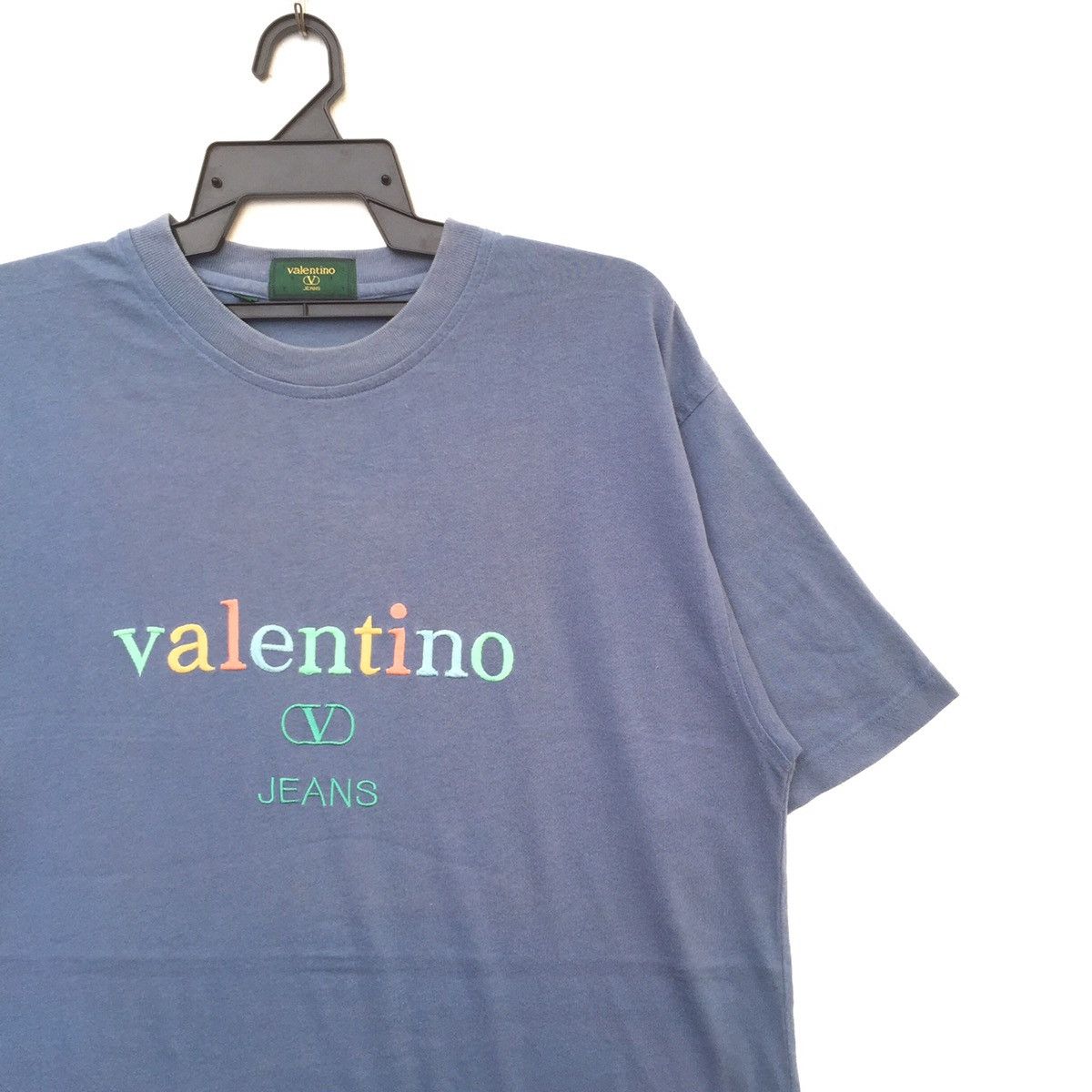 Valentino Vintage 90s Valentino Jeans Italy Big Logo T-Shirt | L Size US L / EU 52-54 / 3 - 2 Thumbnail