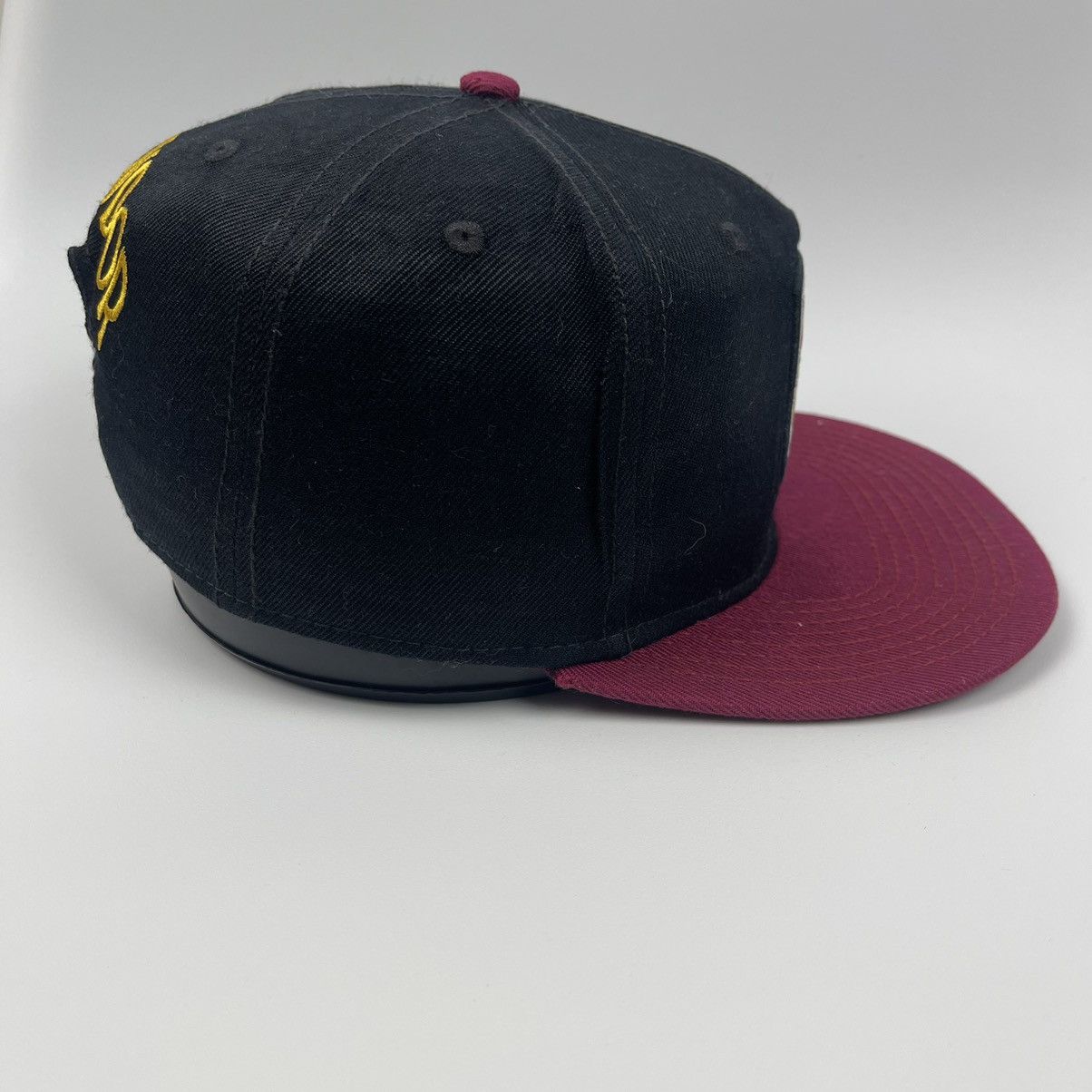 Seditionaries Harry Porter Gryffindor Snapback hat Size ONE SIZE - 4 Thumbnail