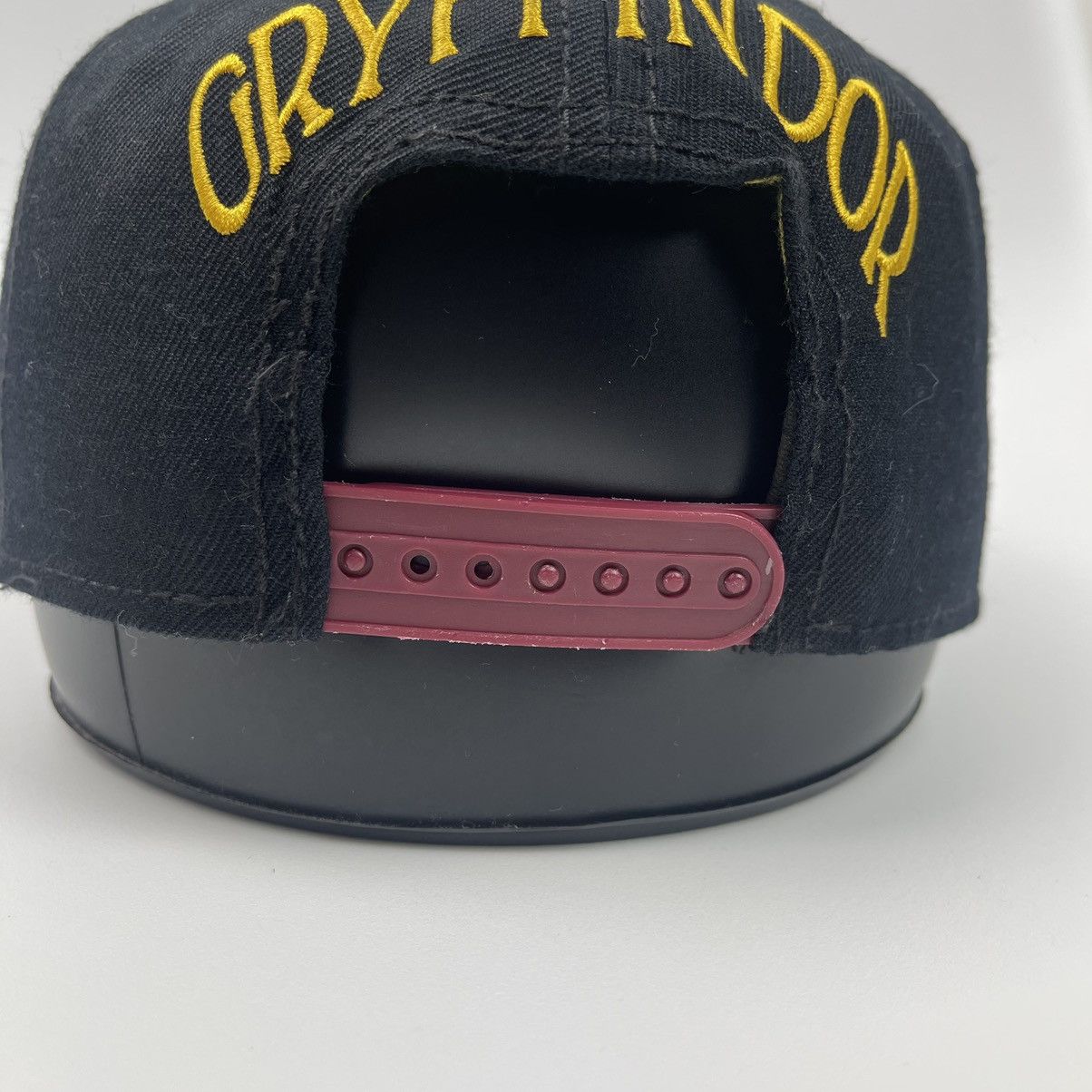 Seditionaries Harry Porter Gryffindor Snapback hat Size ONE SIZE - 9 Thumbnail
