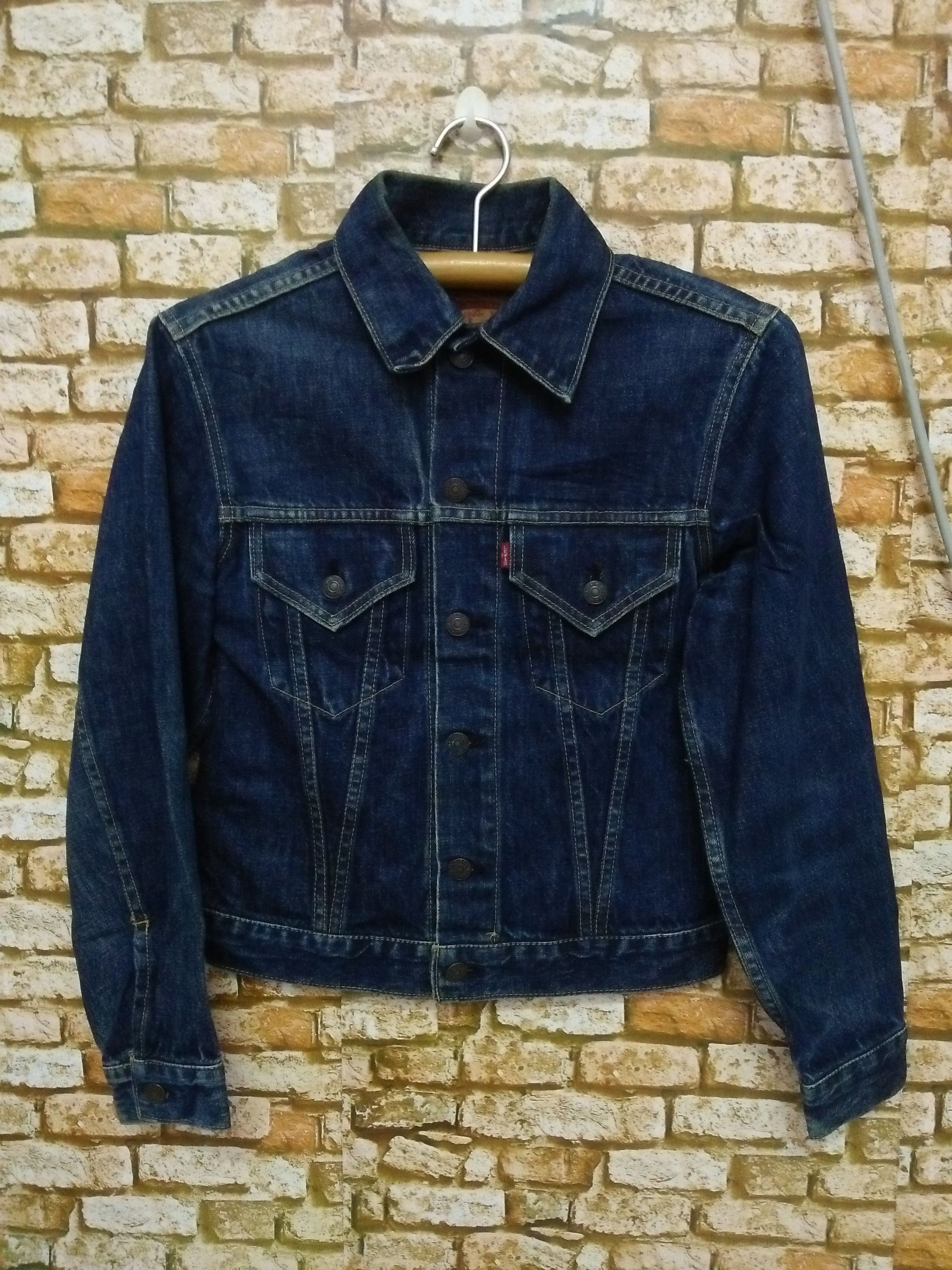 Levi's Vintage Clothing VTG LEVIS 557 BIG E DENIM JACKET (B69) Size US S / EU 44-46 / 1 - 1 Thumbnail