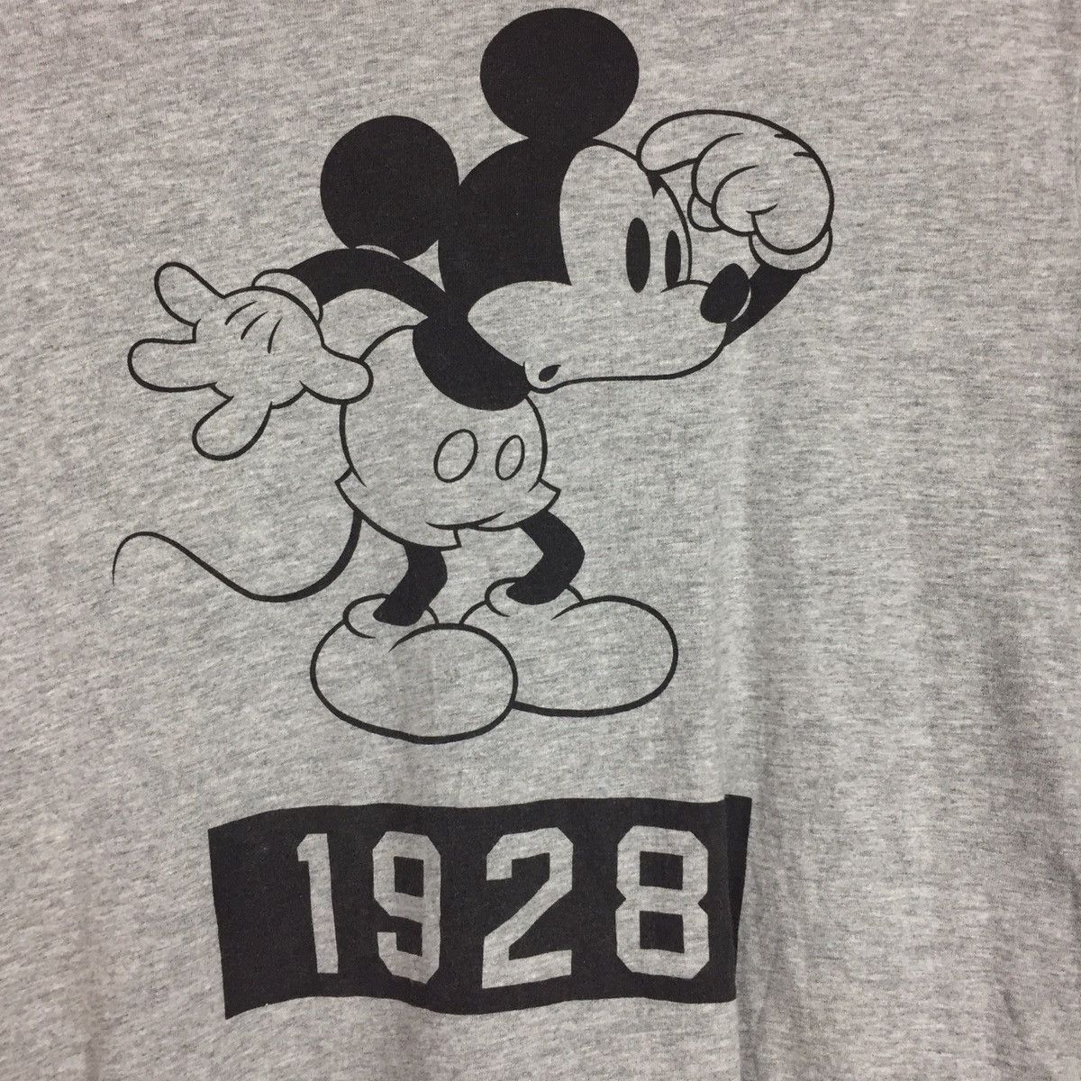 Mickey Mouse Uniqlo Ut Mickey Mouse Disney Tee Size US S / EU 44-46 / 1 - 5 Thumbnail