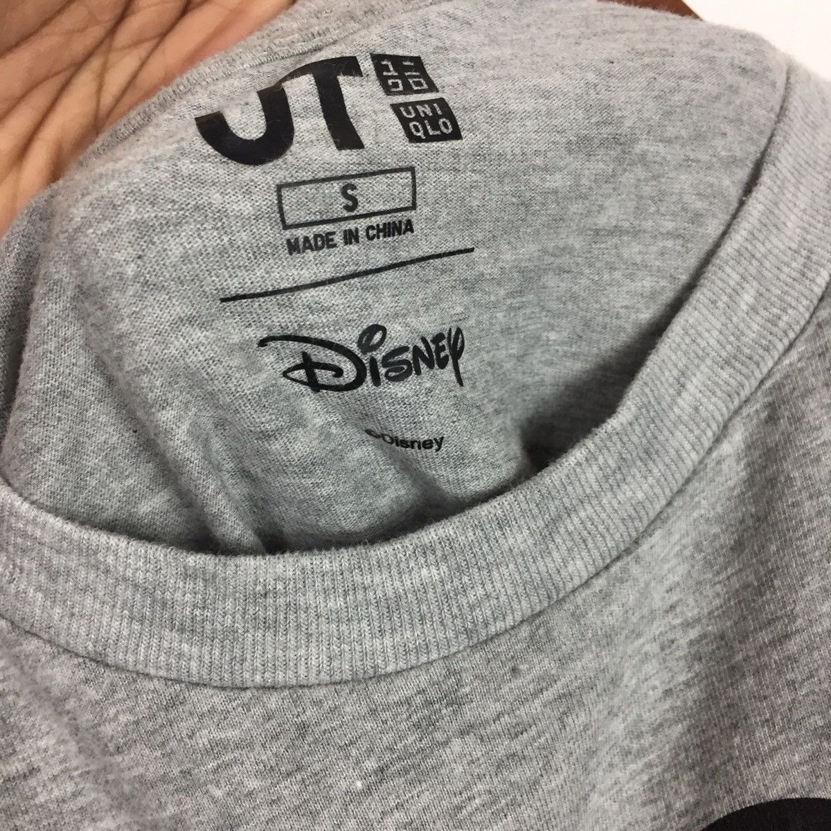 Mickey Mouse Uniqlo Ut Mickey Mouse Disney Tee Size US S / EU 44-46 / 1 - 8 Thumbnail