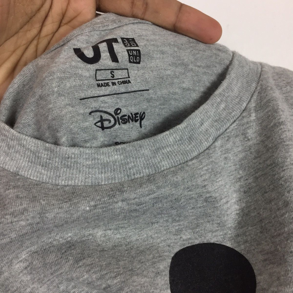 Mickey Mouse Uniqlo Ut Mickey Mouse Disney Tee Size US S / EU 44-46 / 1 - 7 Thumbnail