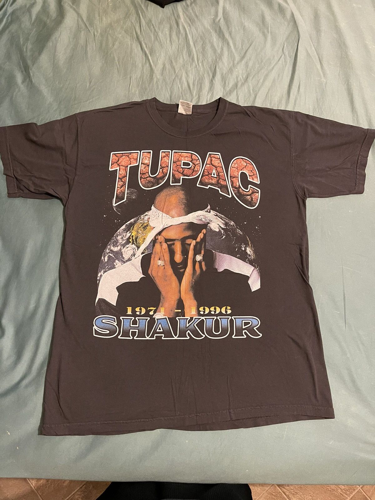 Other Vintage Style Tupac Shirt Size US XL / EU 56 / 4 - 2 Thumbnail