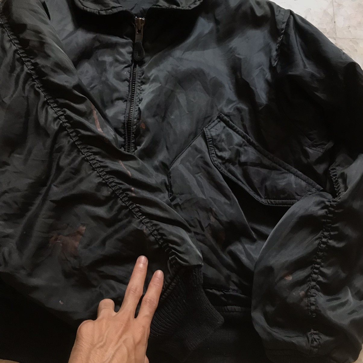 Vintage Vintage CWU-45 bomber jacket US military army issue 2000 y2k Size US M / EU 48-50 / 2 - 10 Thumbnail