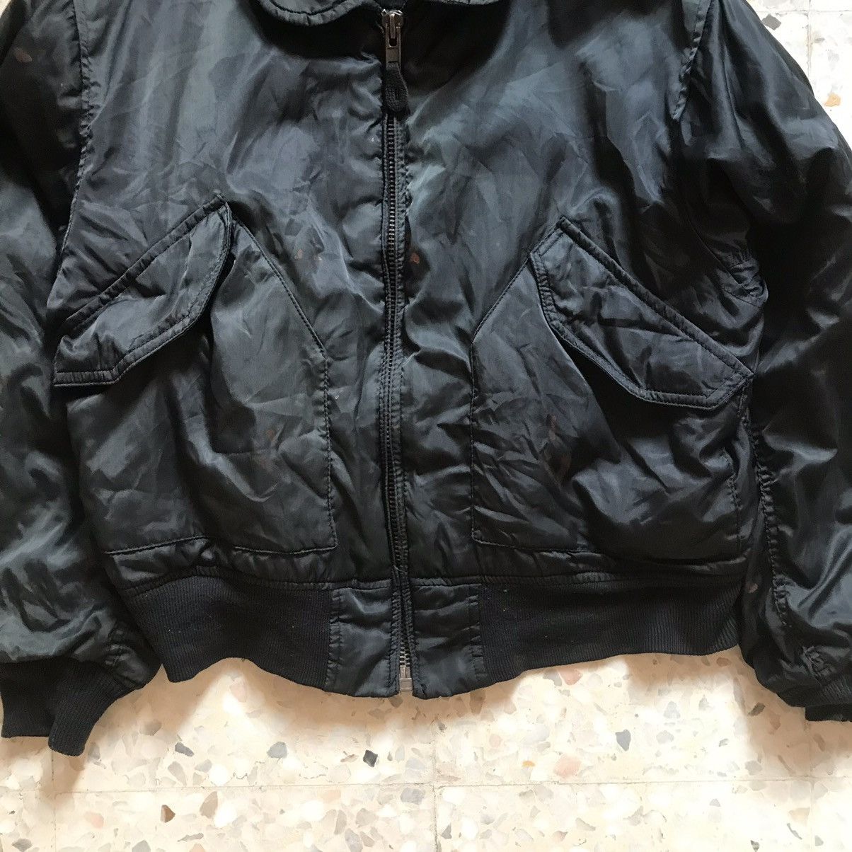 Vintage Vintage CWU-45 bomber jacket US military army issue 2000 y2k Size US M / EU 48-50 / 2 - 5 Thumbnail