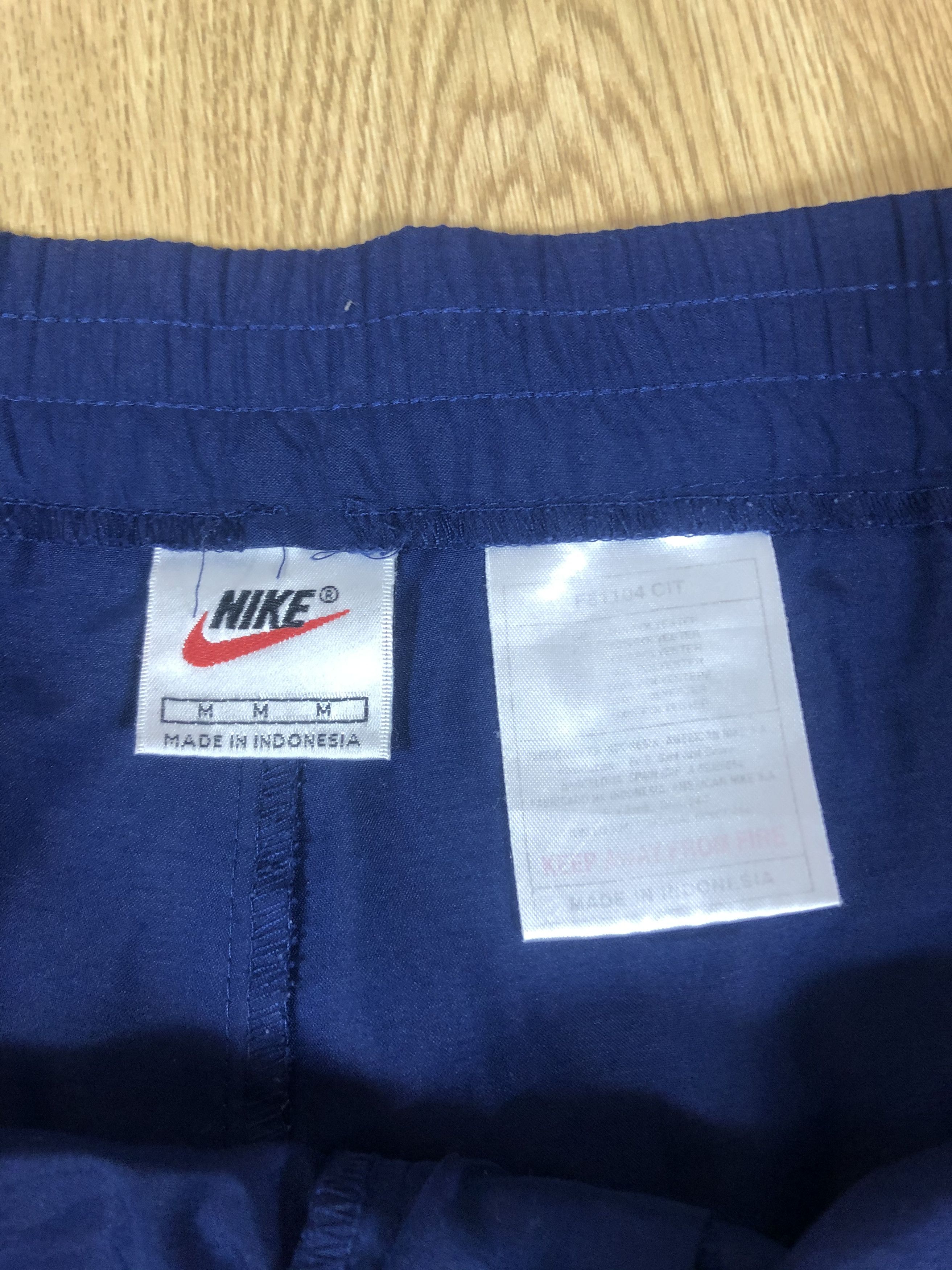 Nike × Vintage nike shorts vintage swoosh Size US 32 / EU 48 - 8 Thumbnail