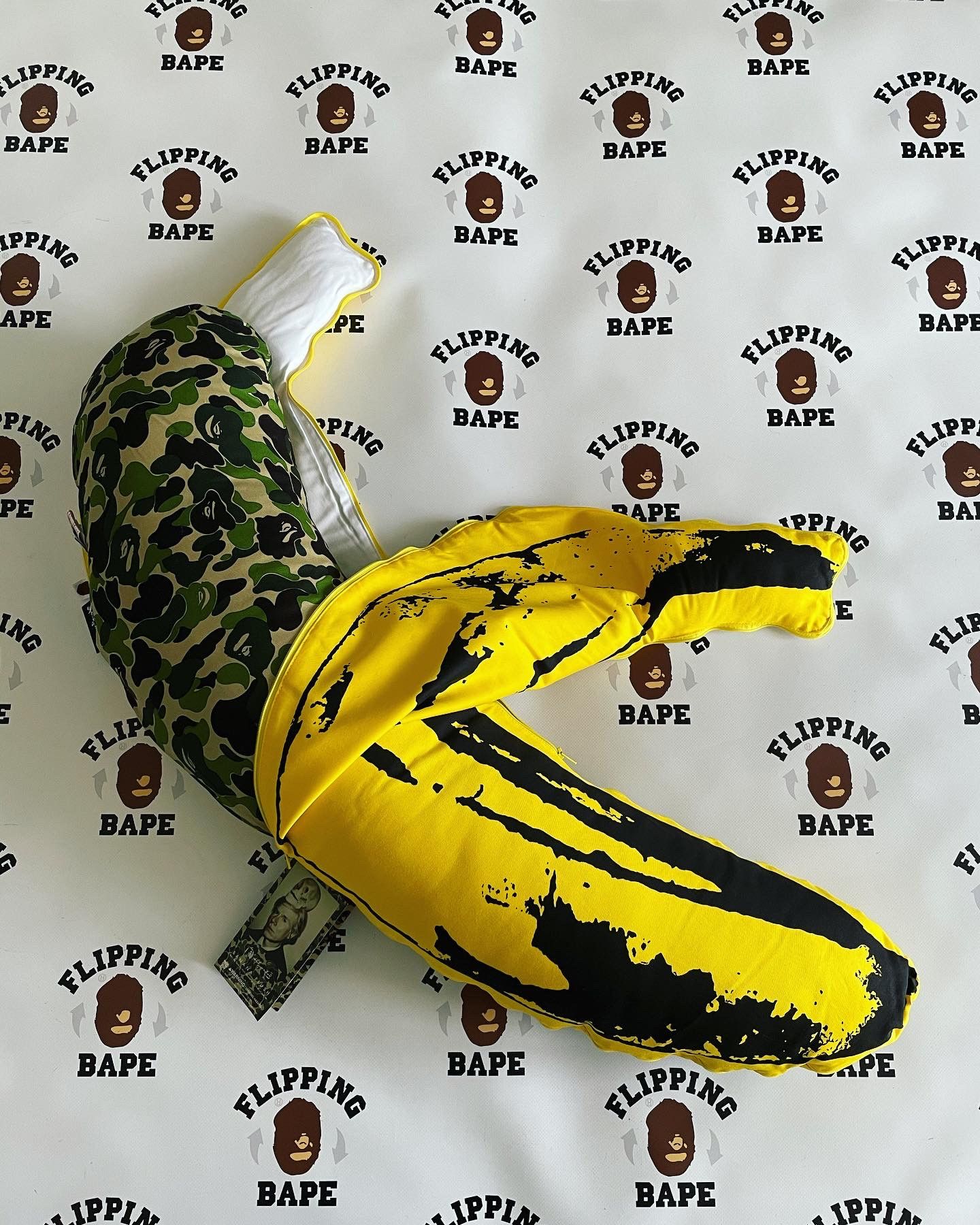 Bape BAPE X MEDICOM TOY X ANDY WARHOL ABC CAMO BANANA CUSHION M