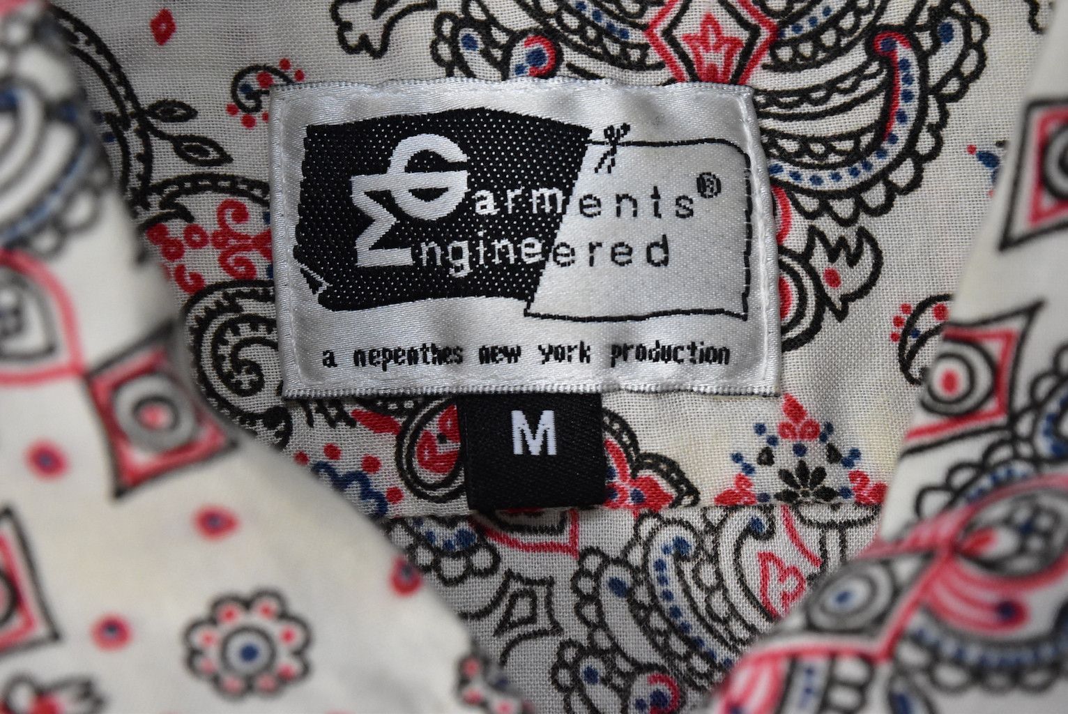 Engineered Garments Engineered Garments/paisley graphic shirt/17420 - 0090 69.5 Size US M / EU 48-50 / 2 - 8 Thumbnail