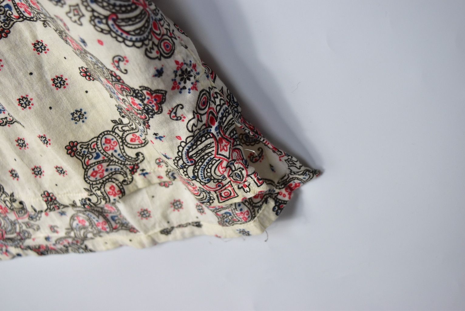Engineered Garments Engineered Garments/paisley graphic shirt/17420 - 0090 69.5 Size US M / EU 48-50 / 2 - 7 Thumbnail