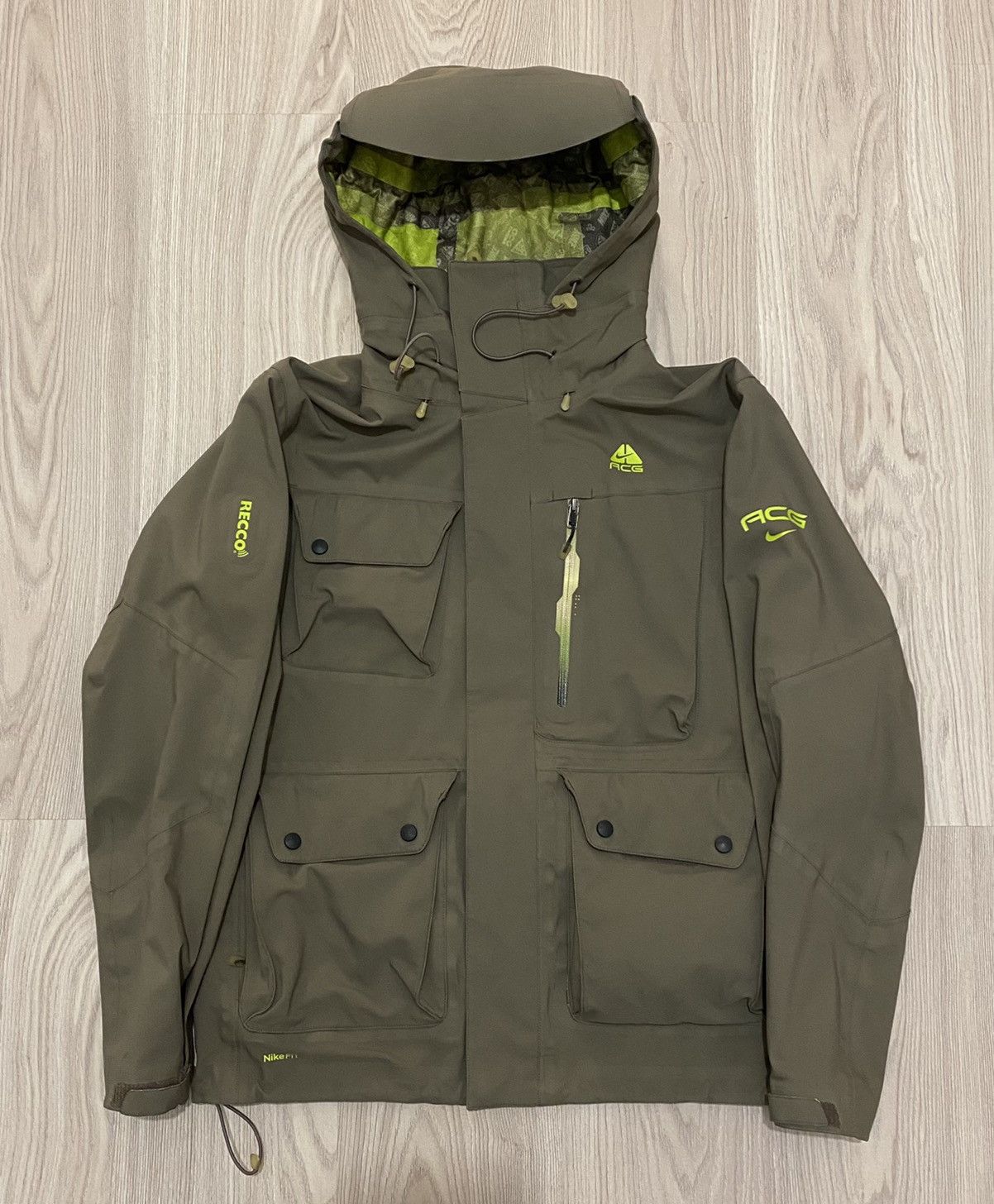 Nike Nike ACG Multipocket Recco Jacket | Grailed