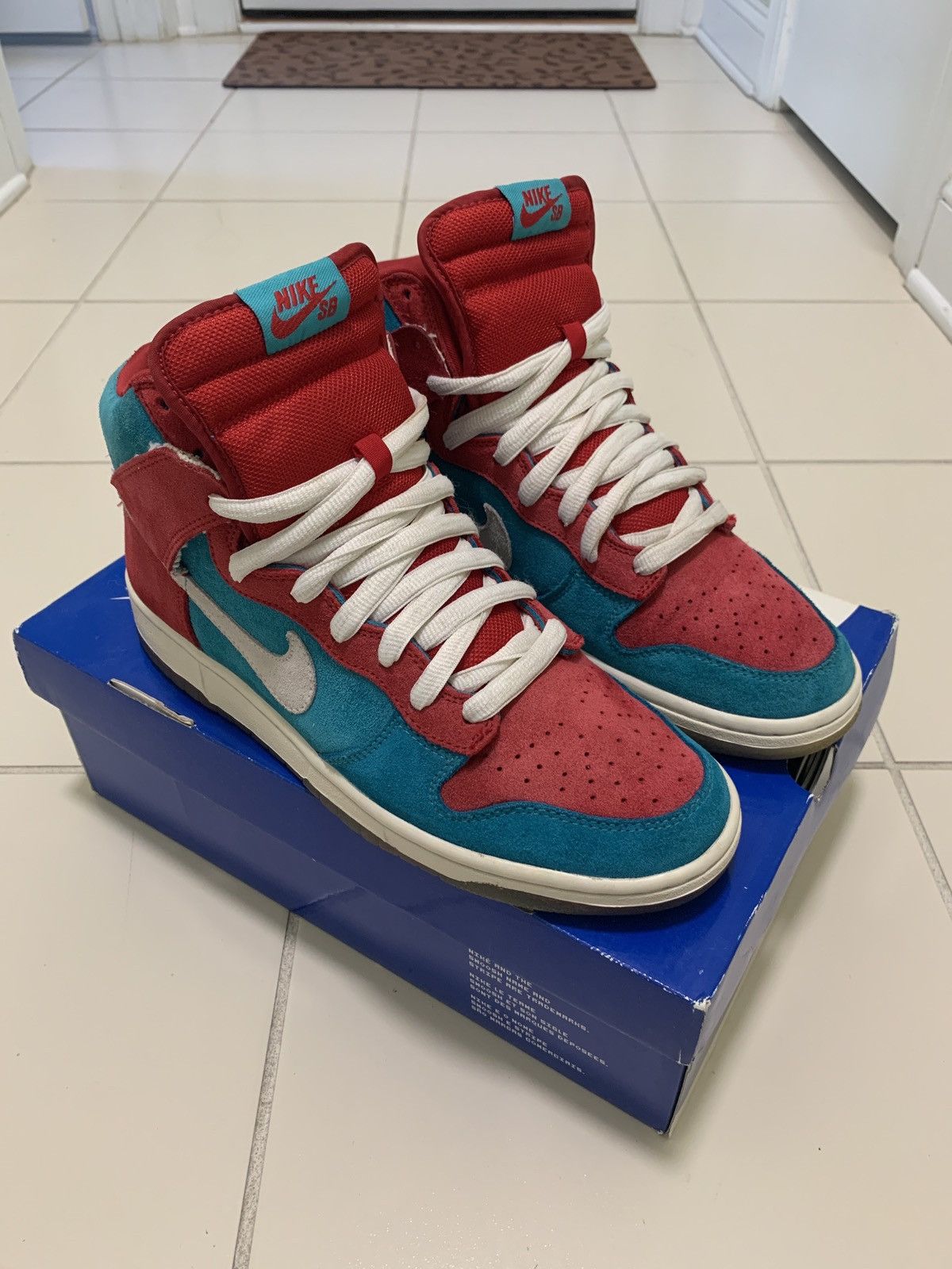 bloody gums nike sb