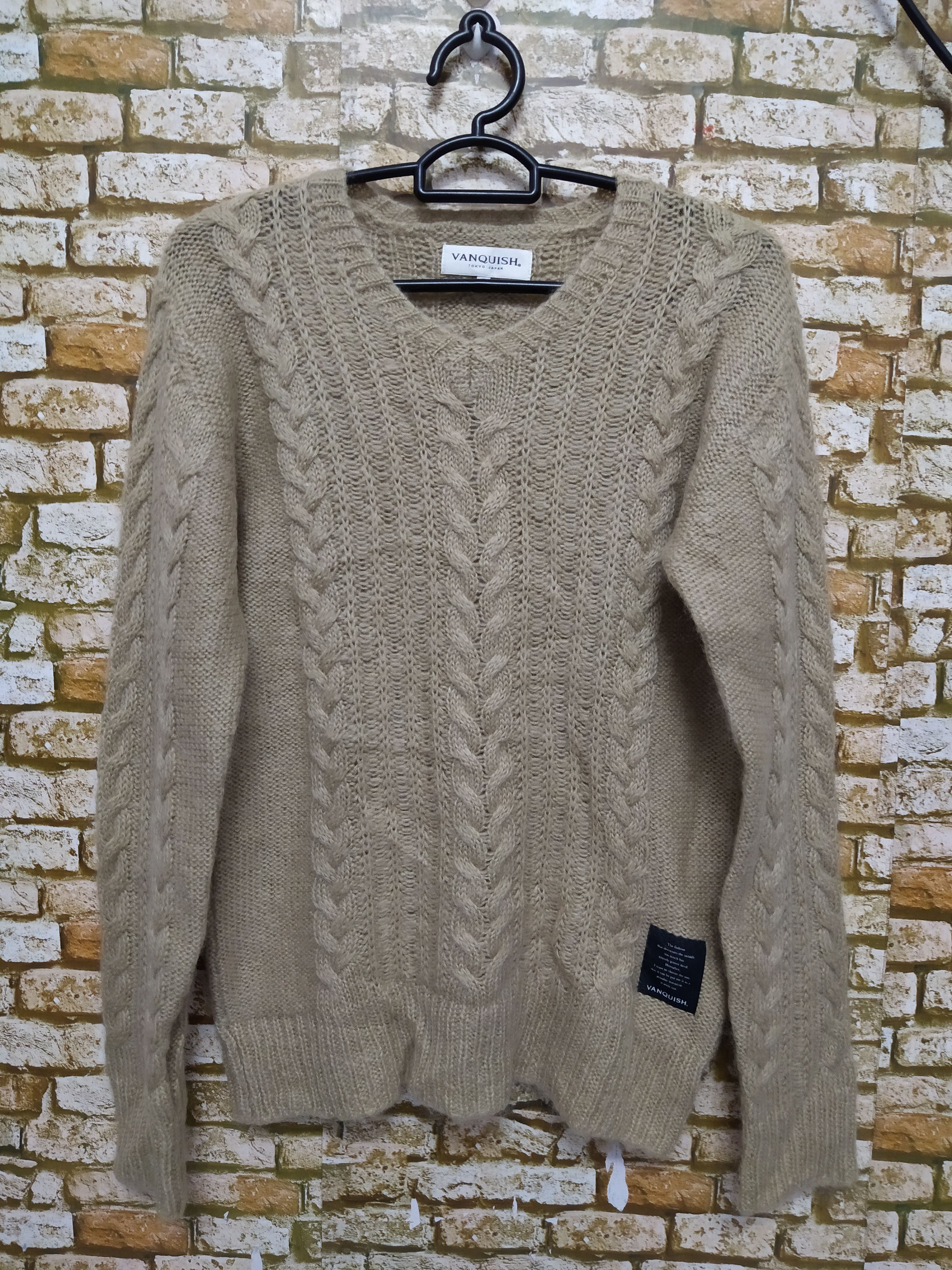 VANQUISH JAPAN TOKYO KNITWEAR (B870)