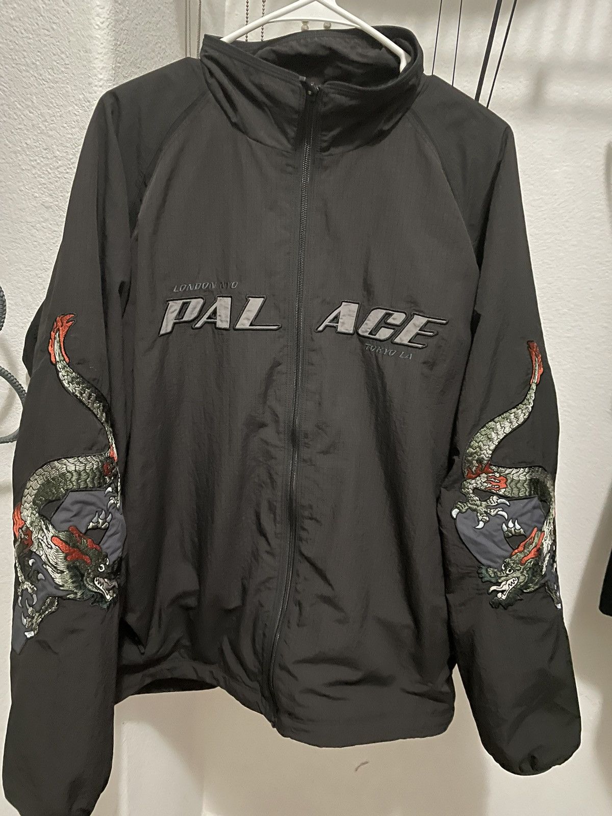 Palace Palace enter the dragon jacket | Grailed