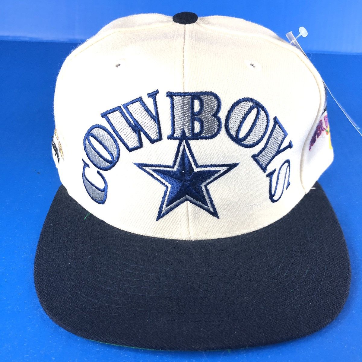 Dallas Cowboys sold NFL Championship Super Bowl Annco Snapback 90’s. missing button