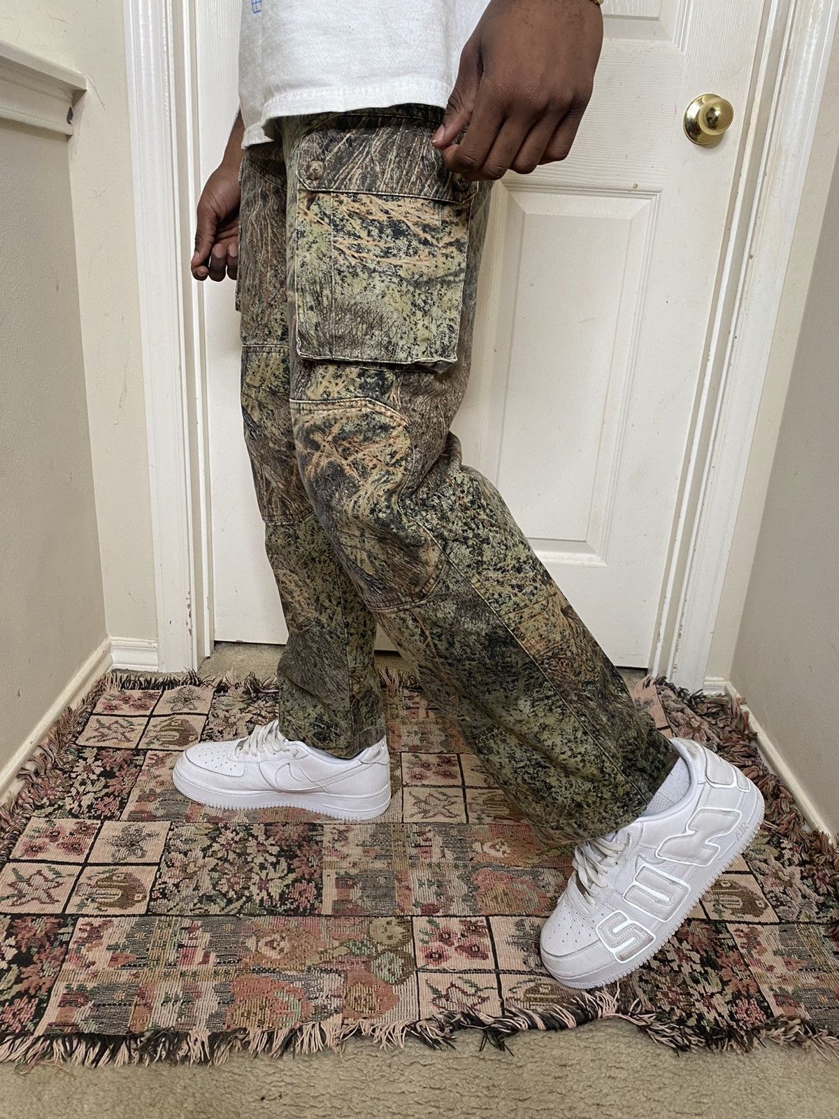 Levi's Vintage Real Tree Cargo Pants Size US 32 / EU 48 - 1 Thumbnail