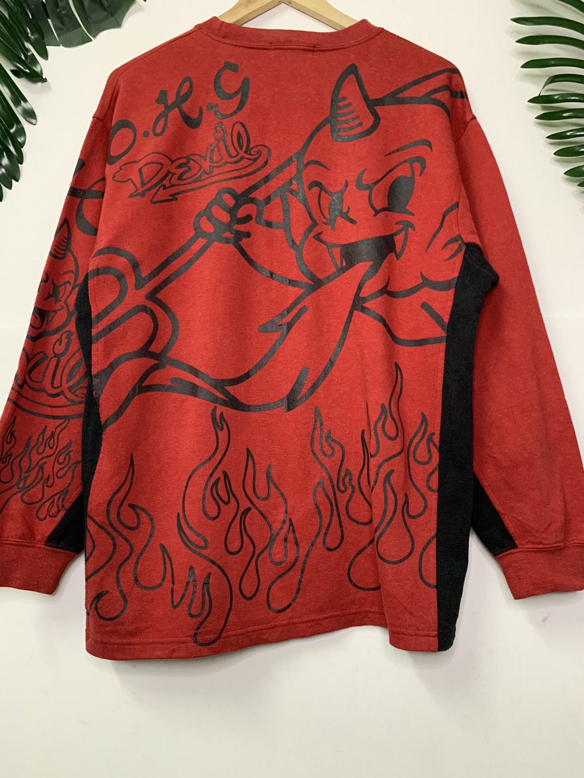 Japanese Brand × Vintage Vintage Sweatshirt One Horn Ghost Devil Size US L / EU 52-54 / 3 - 10 Thumbnail
