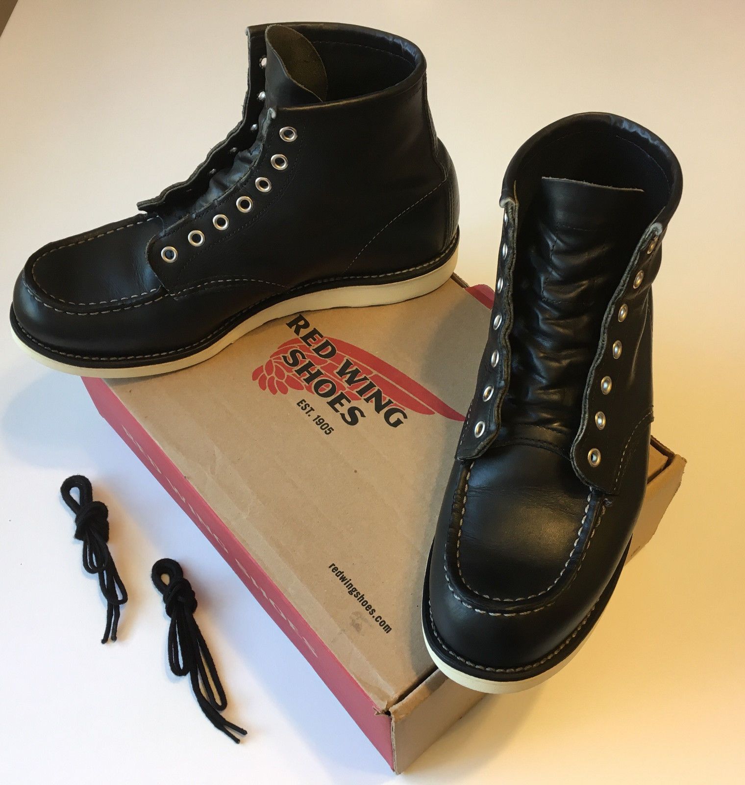 Red Wing Red Wing Heritage 9075 Moc Toe Boot Black Harness Leather Size 9D Grailed