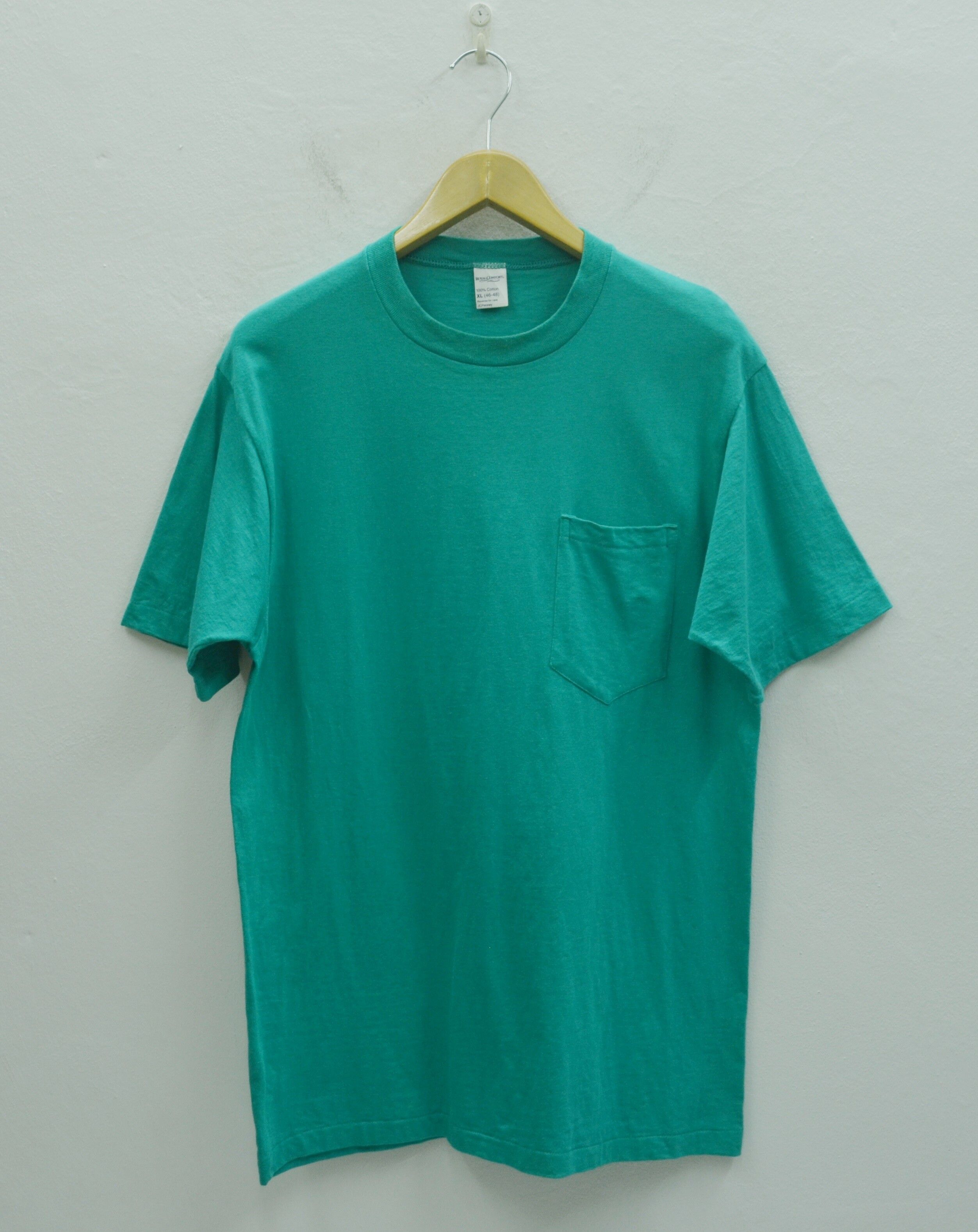 Vintage 90s JCPenney Royal Comfort Blank Pocket Tee Made In USA Size US L / EU 52-54 / 3 - 1 Preview