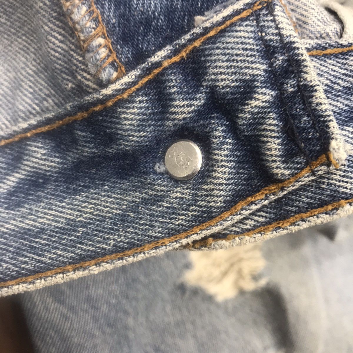 Levi's Vintage 90s Levis 501 Distressed Cobain Style Made in USA Size US 32 / EU 48 - 18 Thumbnail