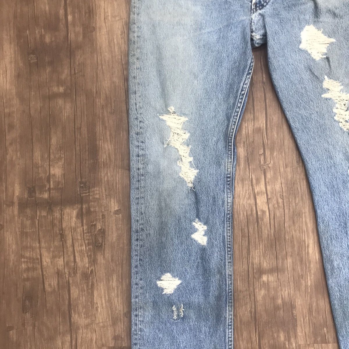 Levi's Vintage 90s Levis 501 Distressed Cobain Style Made in USA Size US 32 / EU 48 - 6 Thumbnail