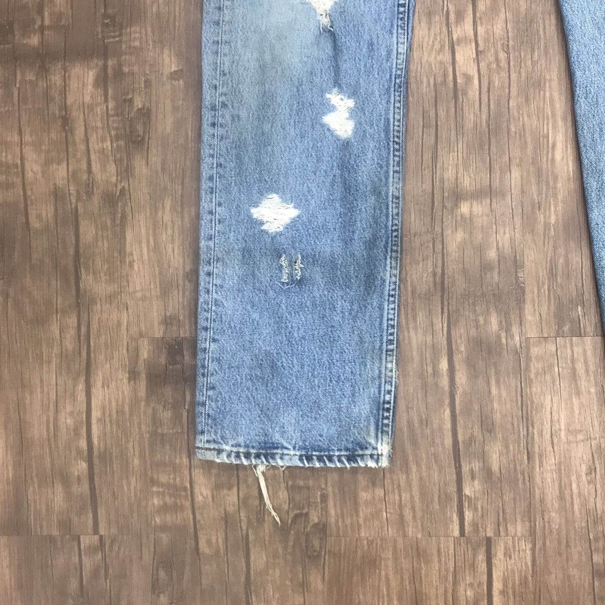 Levi's Vintage 90s Levis 501 Distressed Cobain Style Made in USA Size US 32 / EU 48 - 8 Thumbnail