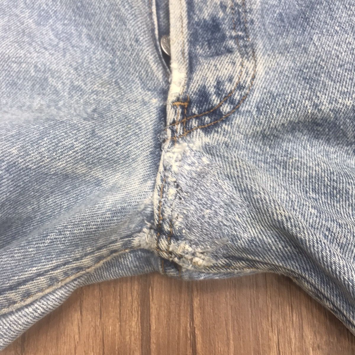 Levi's Vintage 90s Levis 501 Distressed Cobain Style Made in USA Size US 32 / EU 48 - 10 Thumbnail
