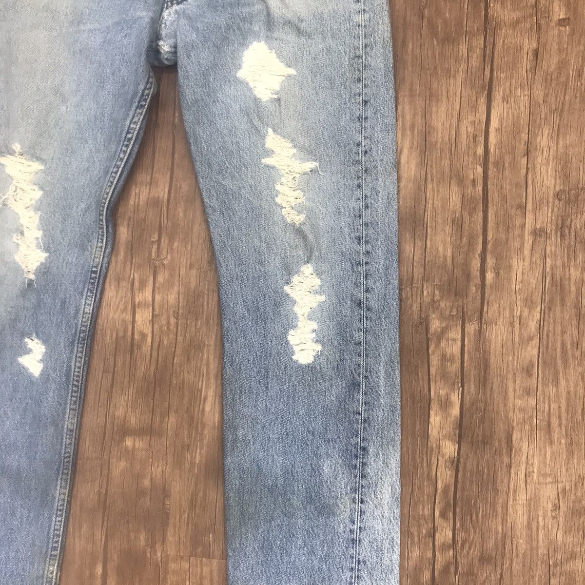 Levi's Vintage 90s Levis 501 Distressed Cobain Style Made in USA Size US 32 / EU 48 - 7 Thumbnail