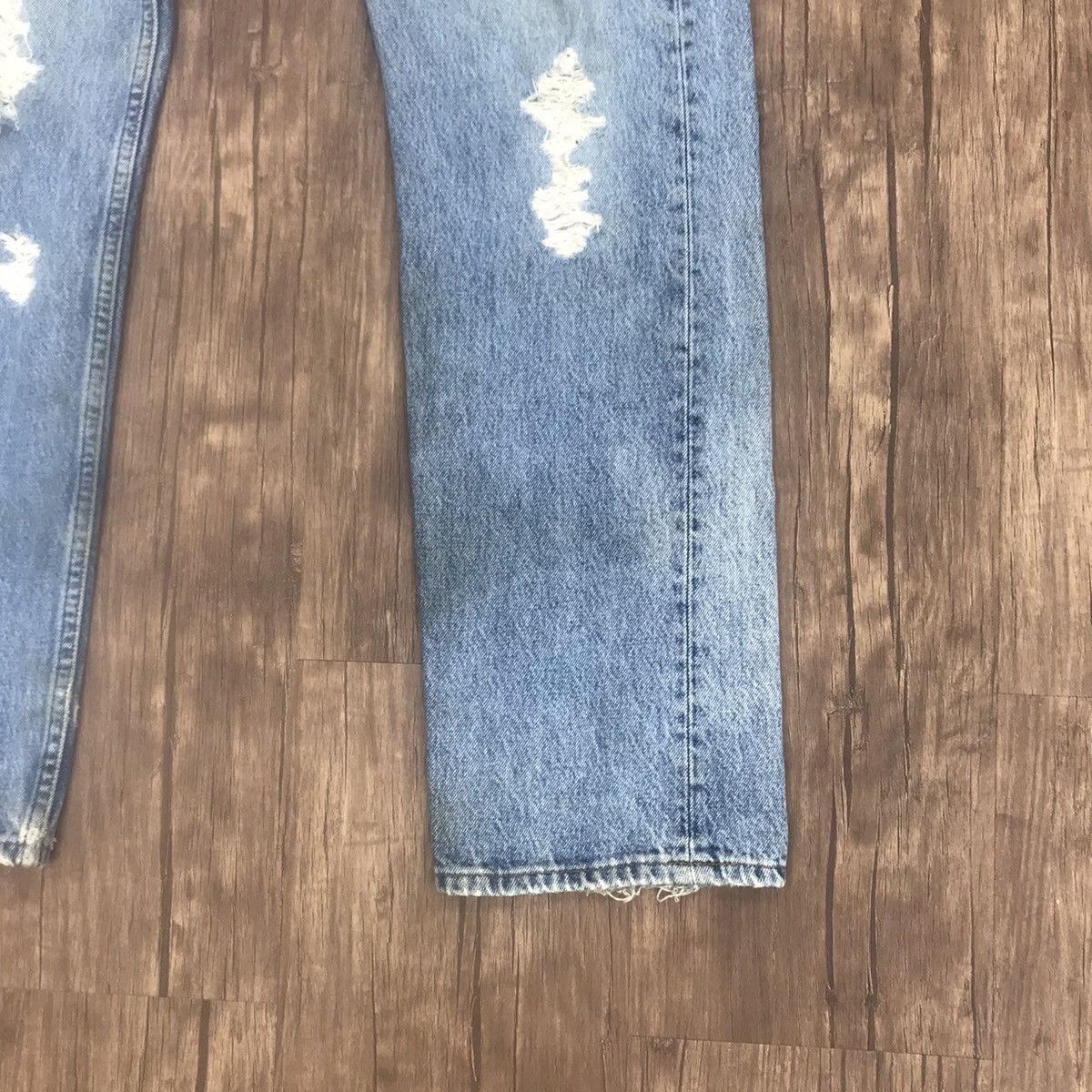 Levi's Vintage 90s Levis 501 Distressed Cobain Style Made in USA Size US 32 / EU 48 - 9 Thumbnail
