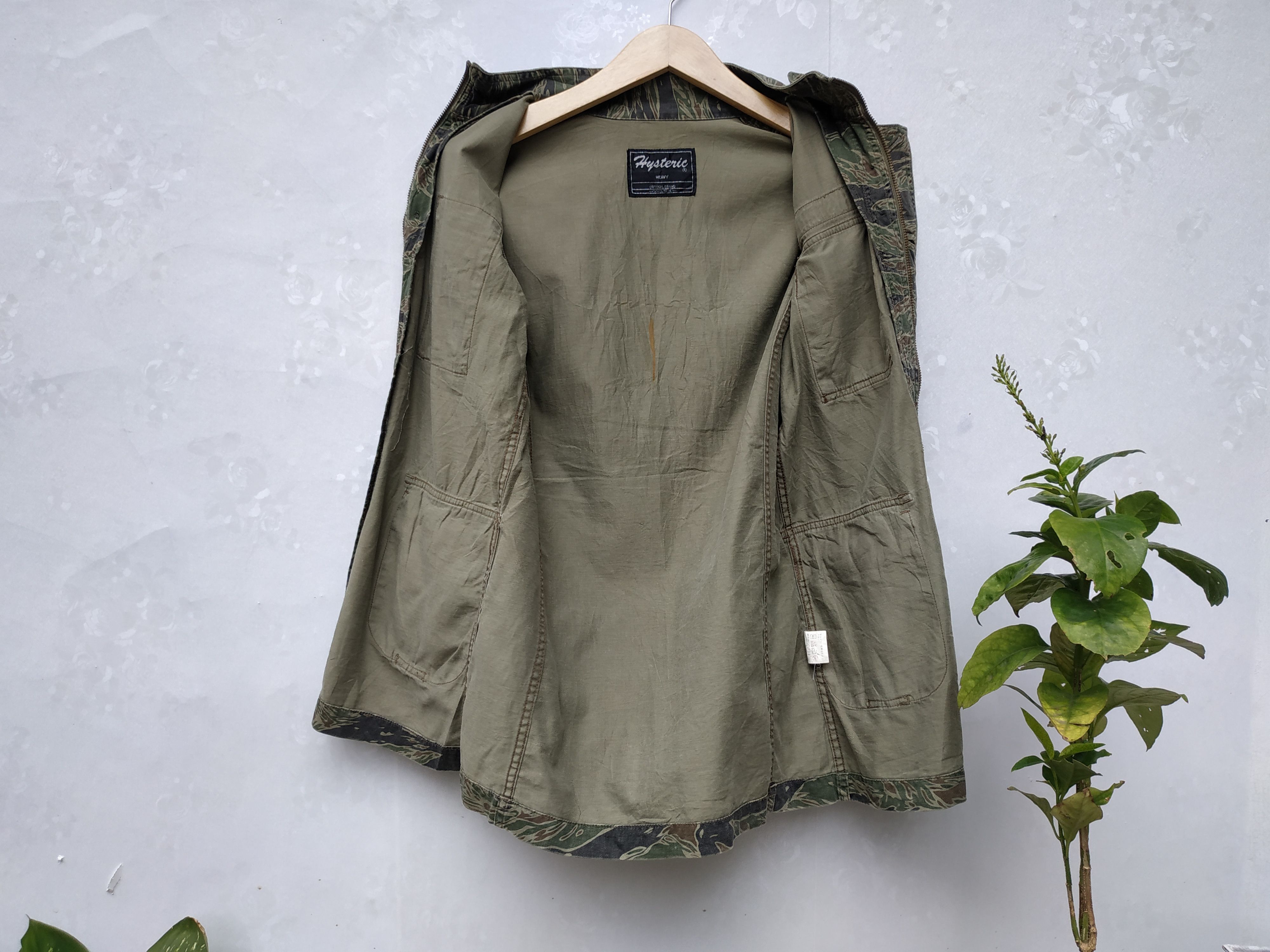 Hysteric Glamour Fit XS to S, Hysteric Glamour Tiger Camo Parka Size US S / EU 44-46 / 1 - 8 Thumbnail