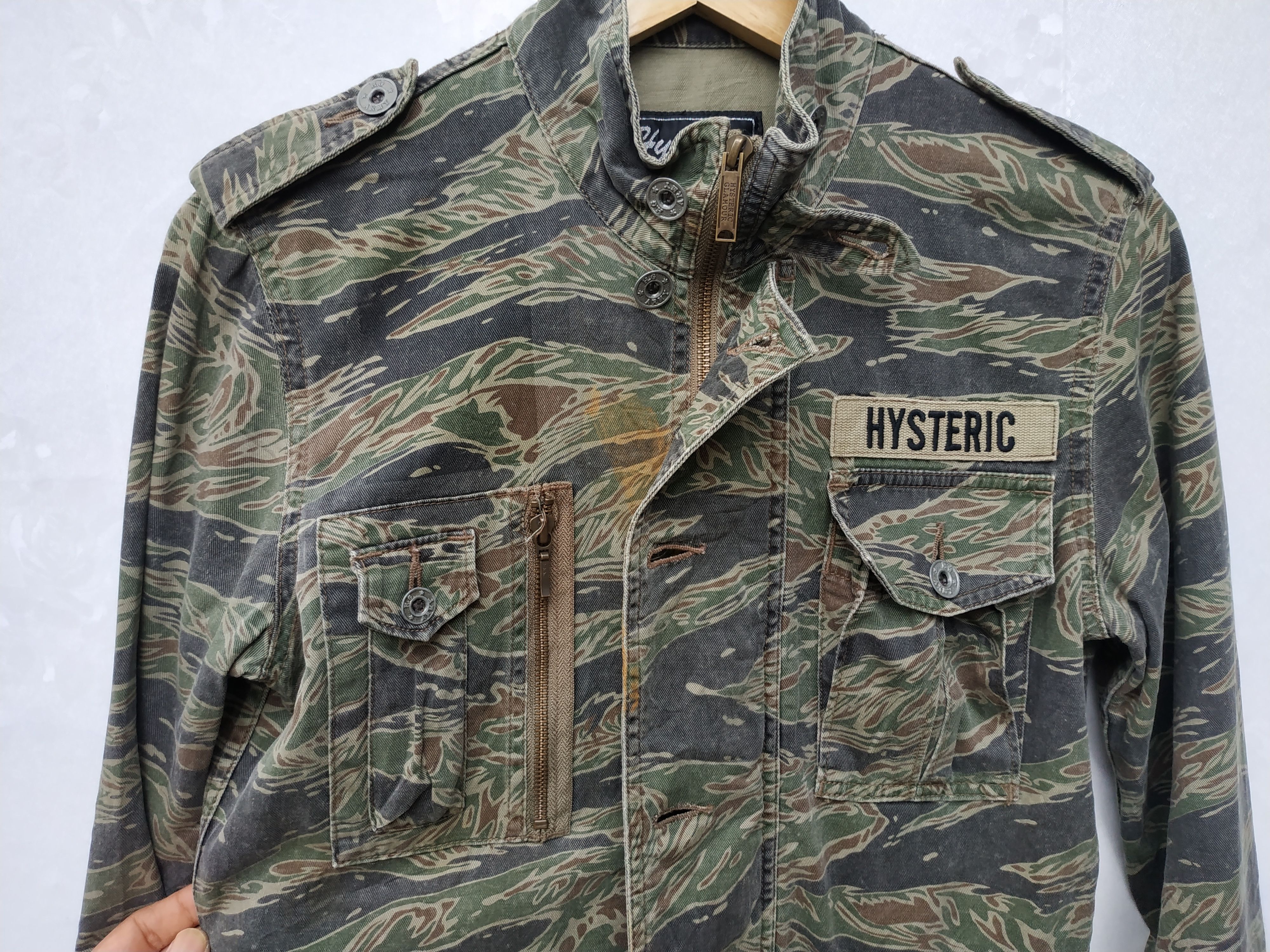 Hysteric Glamour Fit XS to S, Hysteric Glamour Tiger Camo Parka Size US S / EU 44-46 / 1 - 14 Thumbnail