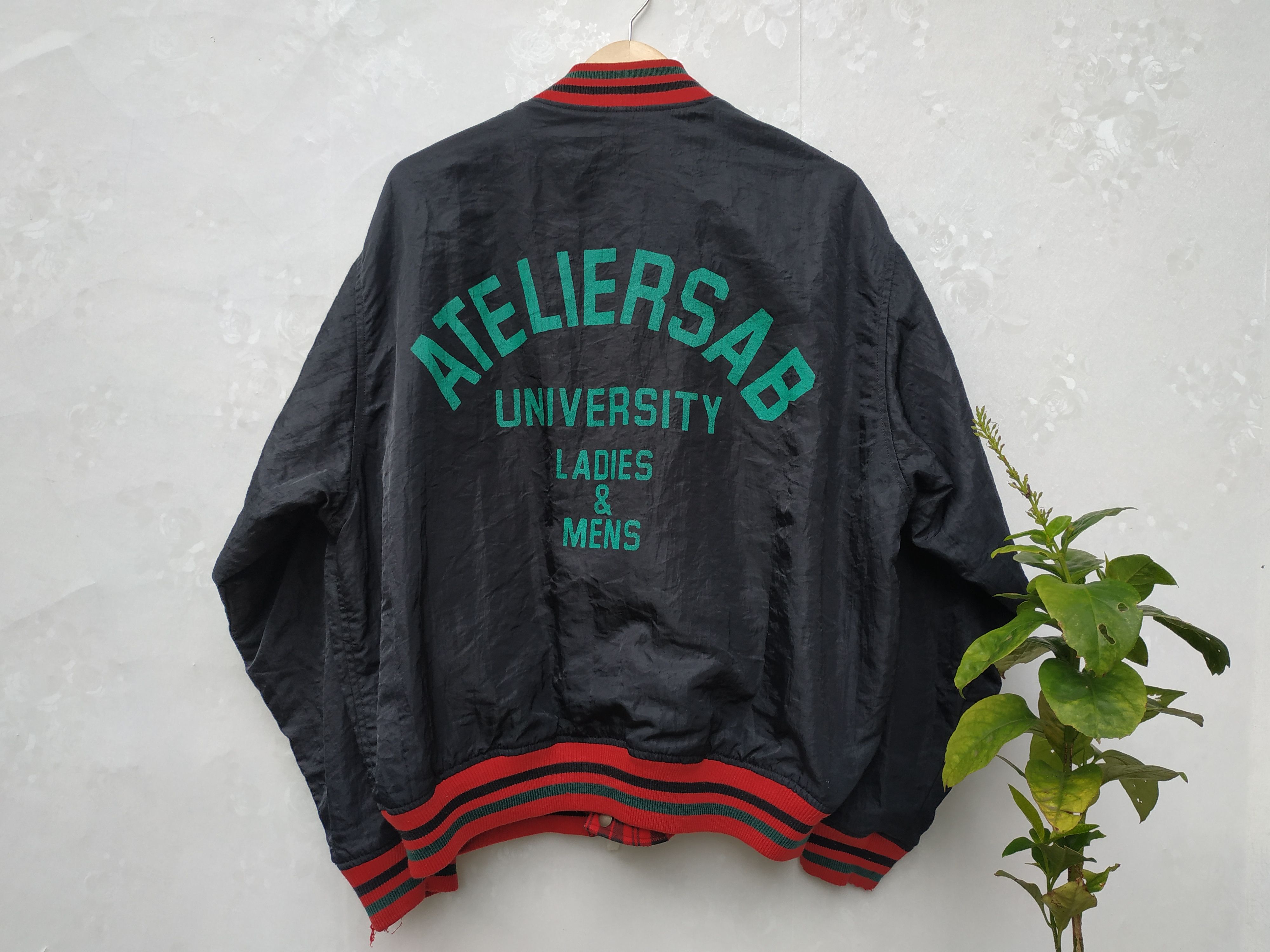 Japanese Brand Fit L to XL, 90'S Atelier SAB Japan Reversilble Varsity Size US L / EU 52-54 / 3 - 1 Thumbnail