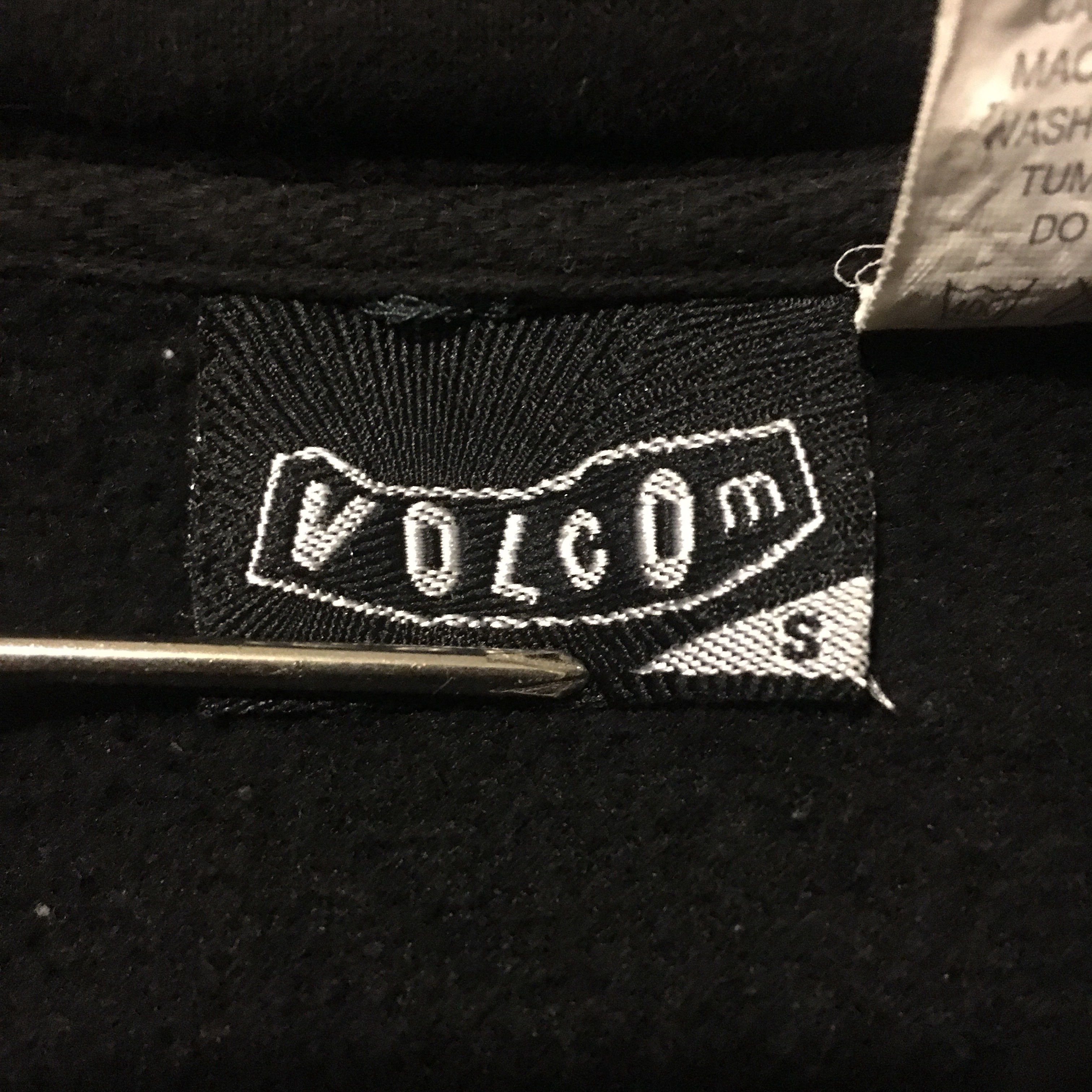 Vintage Vintage super rare unique emo/punk Volcom pullover hoodie Size US S / EU 44-46 / 1 - 5 Thumbnail