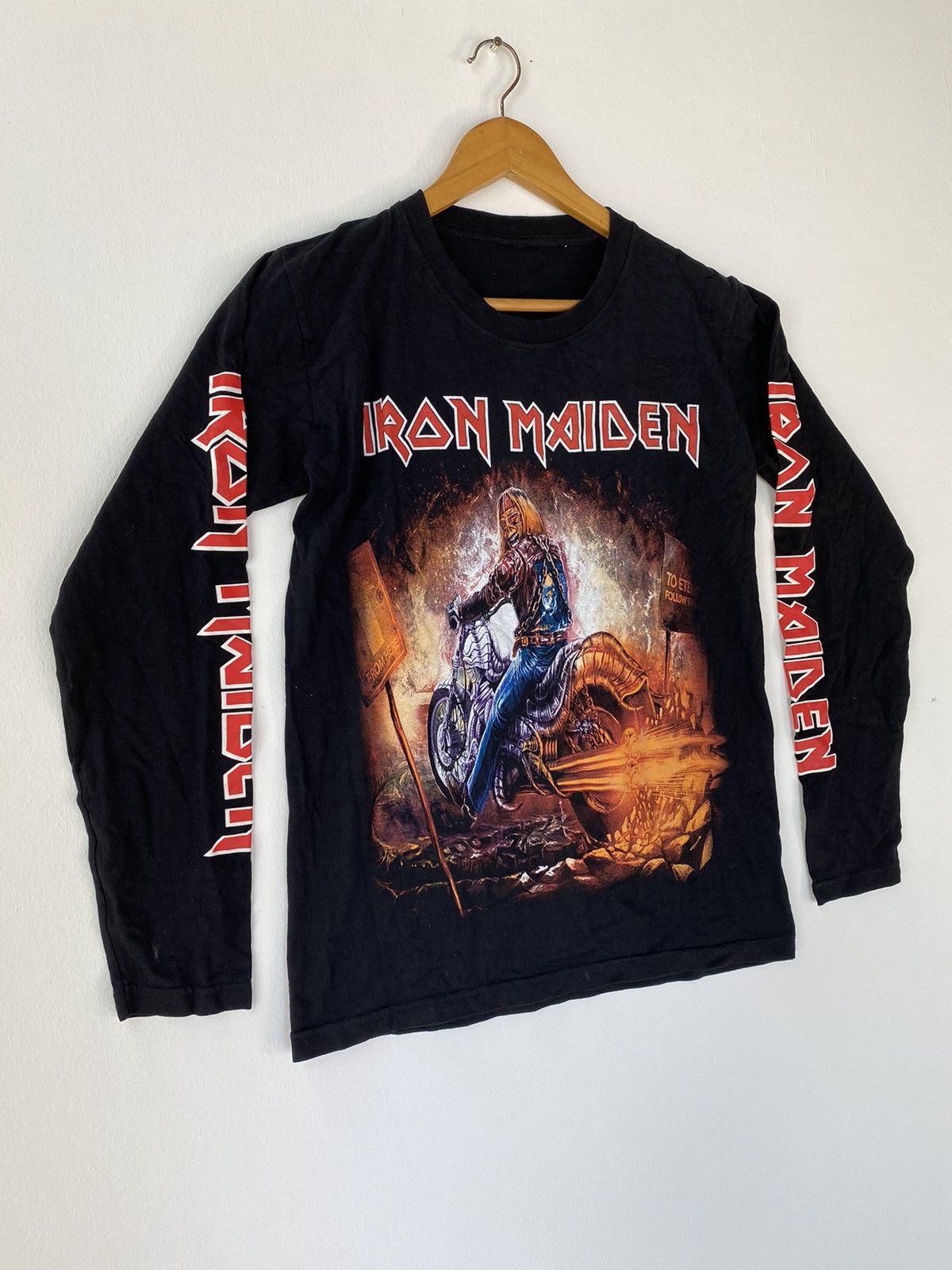 Band Tees × Iron Maiden × Vintage Iron Maiden Longsleeve Tee Size US M / EU 48-50 / 2 - 3 Thumbnail