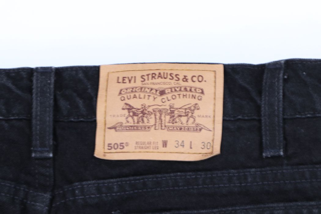 Vintage Vintage 90s Levis 505 Orange Tab Straight Leg Jeans Size US 32 / EU 48 - 10 Preview