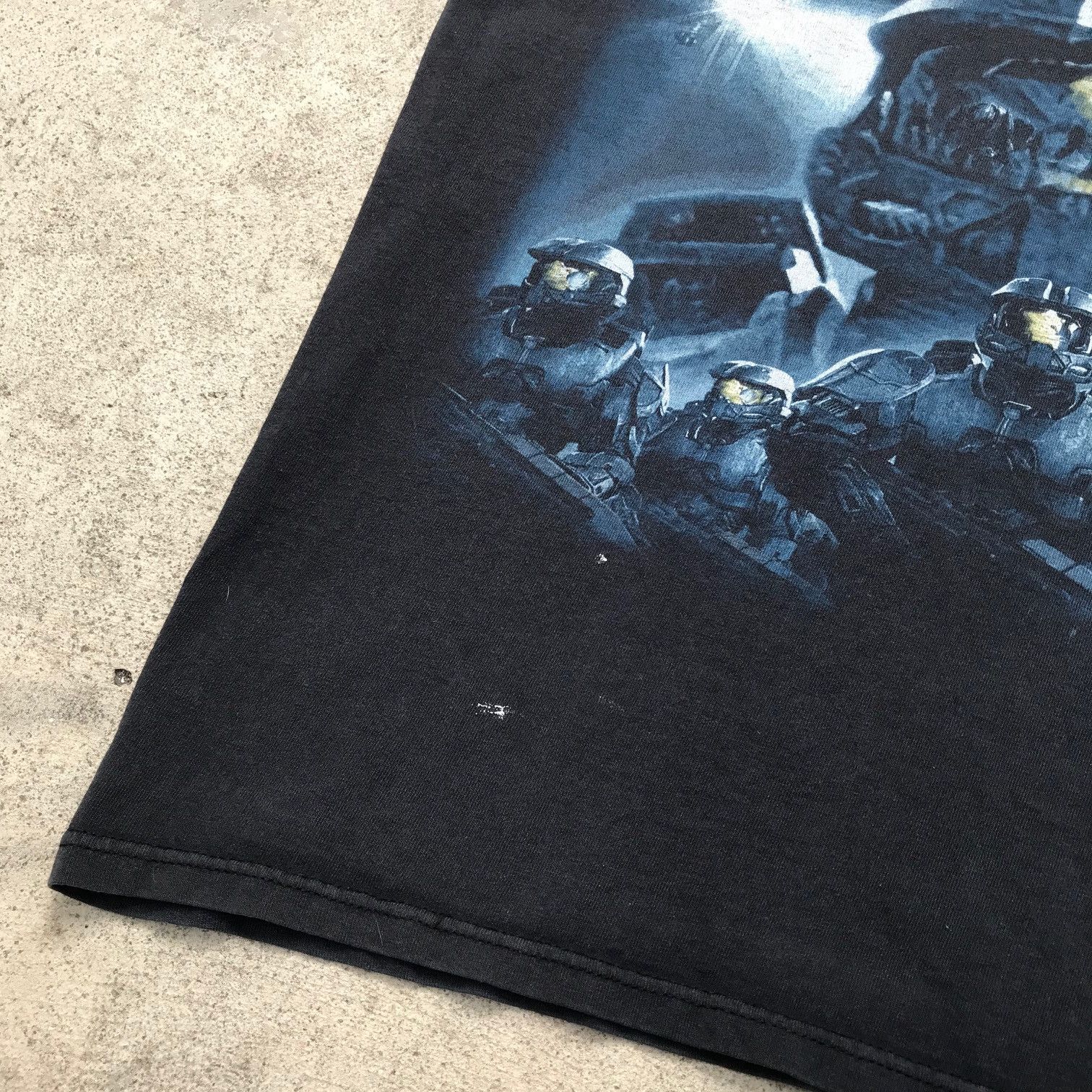 Halo Vintage Y2K Halo Wars Games Promo Tee Shirt Size US L / EU 52-54 / 3 - 8 Thumbnail