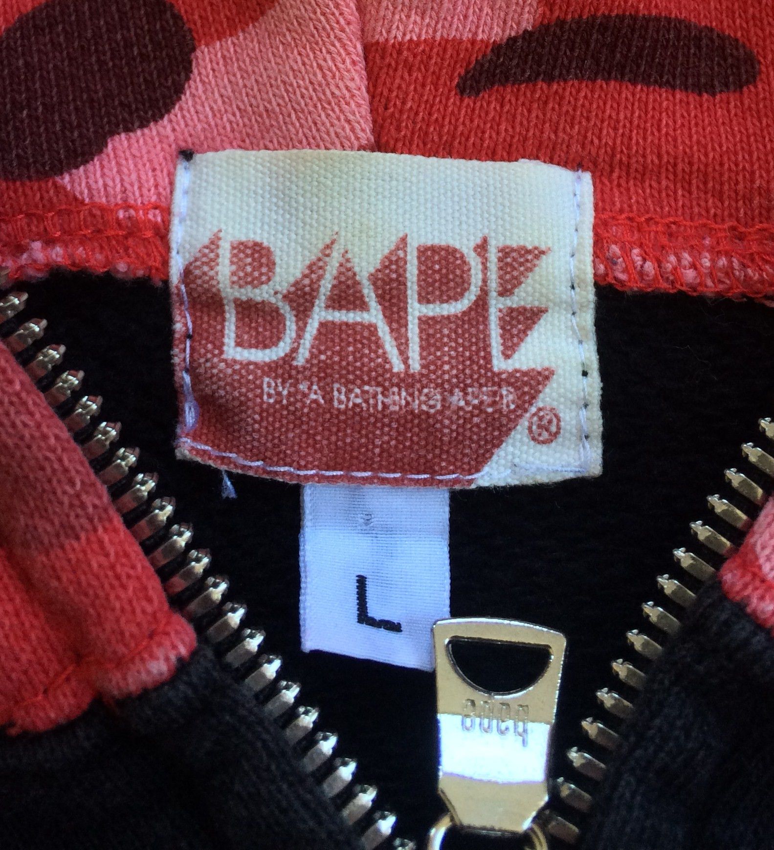 Bape S/S 2006 Bape Red Camo Black Shark Hoodie Size US L / EU 52-54 / 3 - 5 Thumbnail