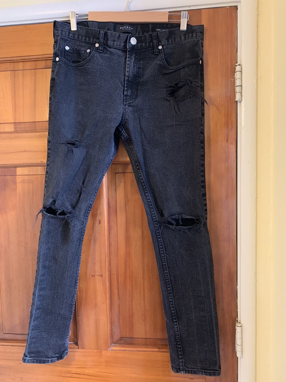 *RARE* PacSun Premium Distressed Skinny Denim Jeans - 34x32