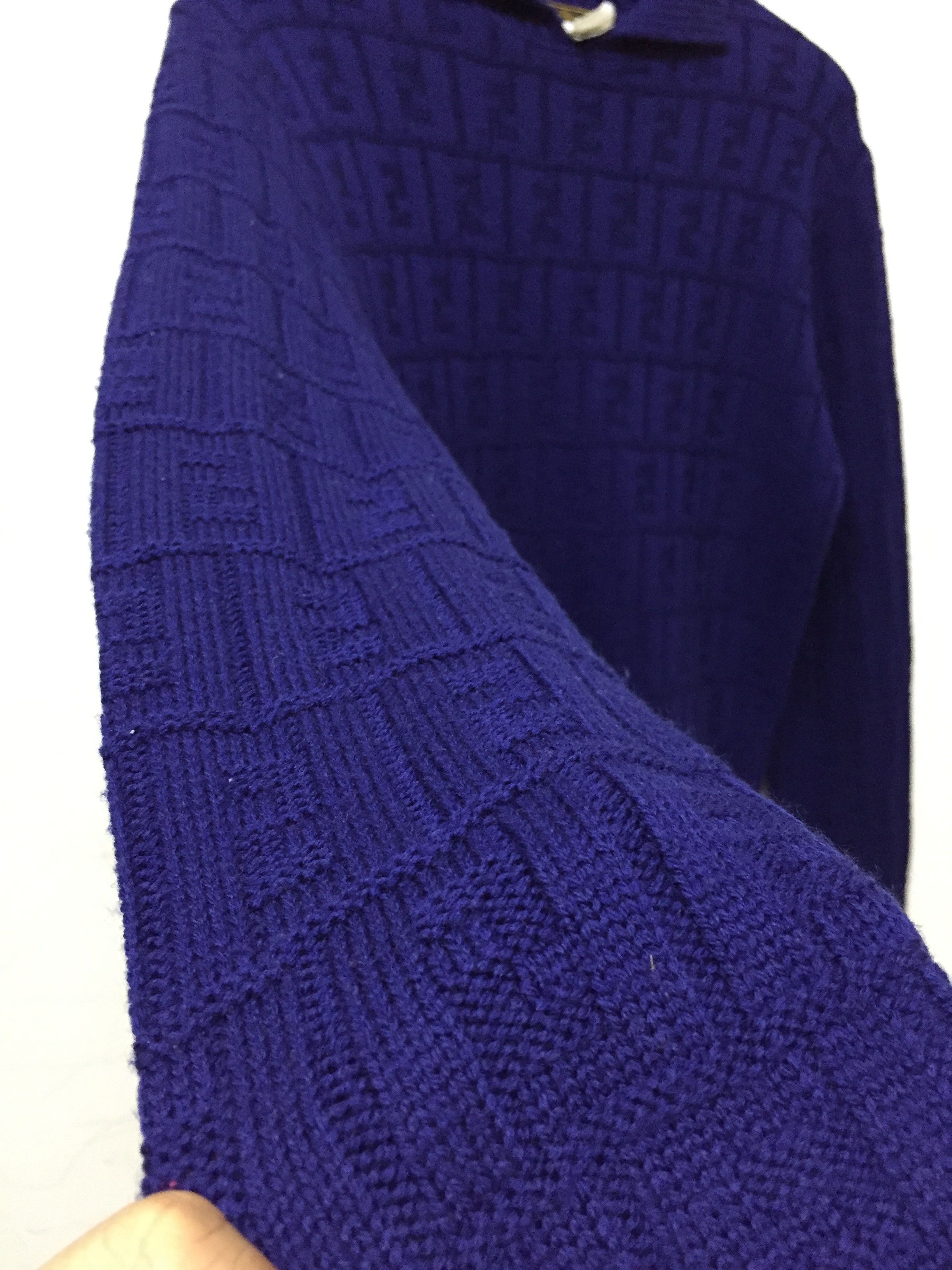 Fendi 90's FENDI Blue Monogram Logo knit Size US M / EU 48-50 / 2 - 9 Thumbnail