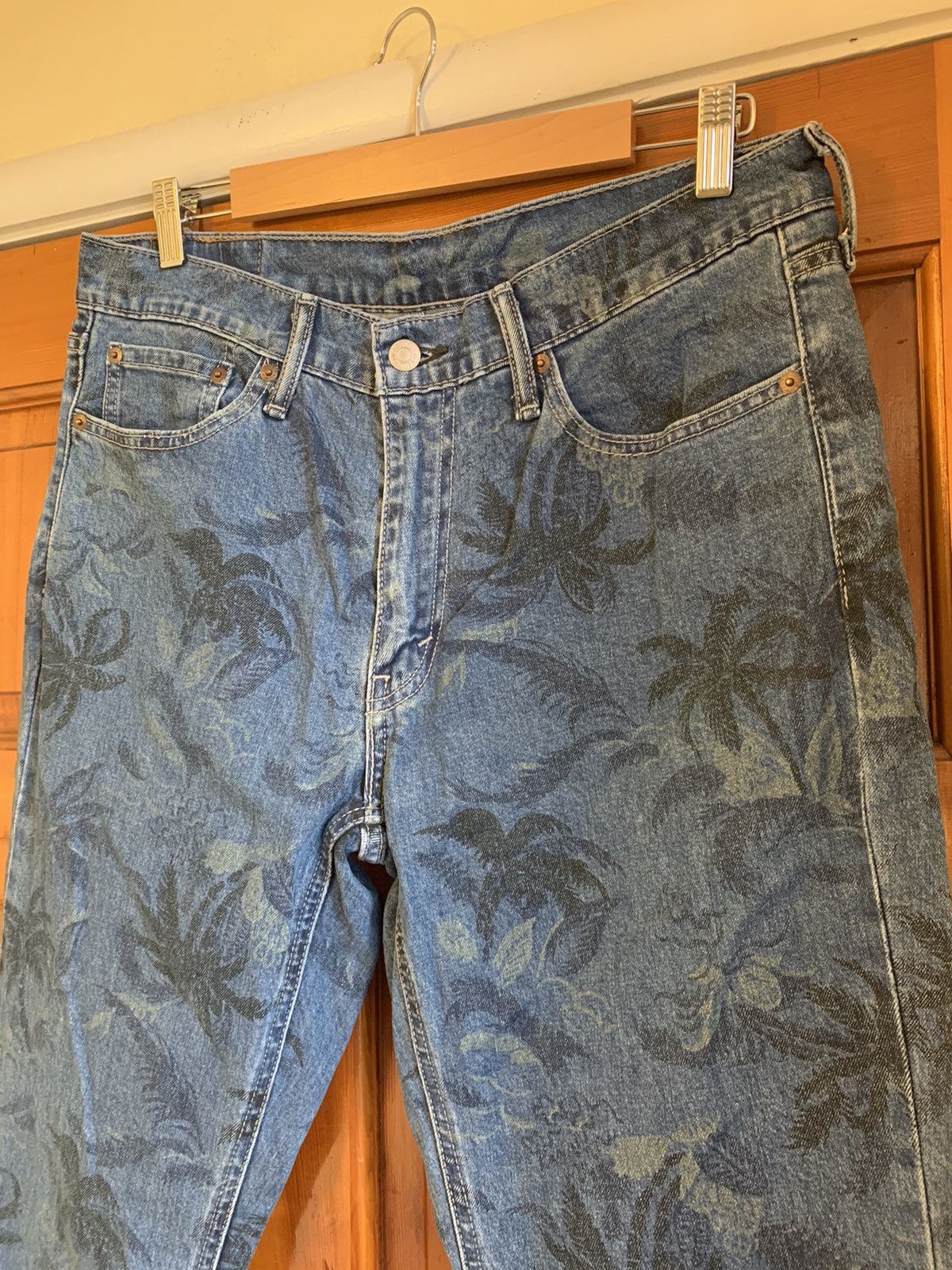 Levi's *RARE* Levi’s 541 Tropical Print Denim Jeans - 32 x 32 Size US 32 / EU 48 - 2 Thumbnail