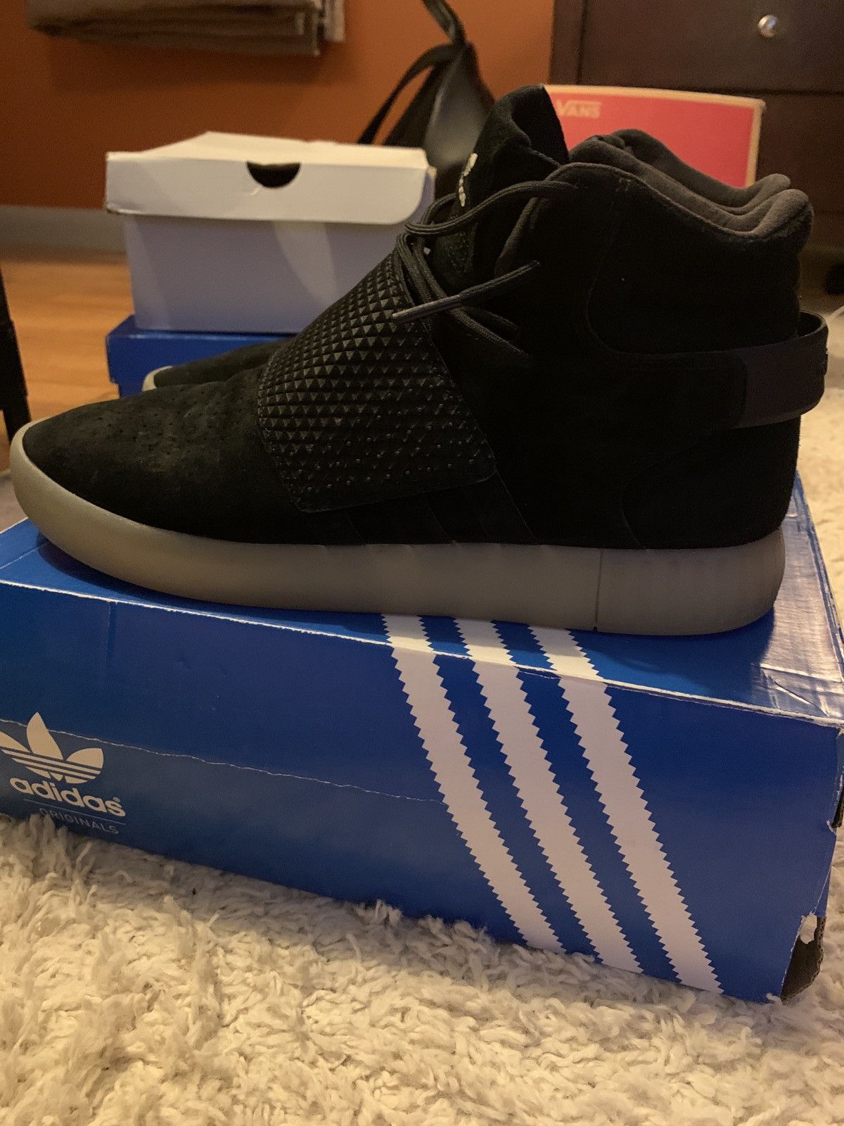 Adidas Adidas Tubular High Tops Size US 10.5 / EU 43-44 - 3 Thumbnail