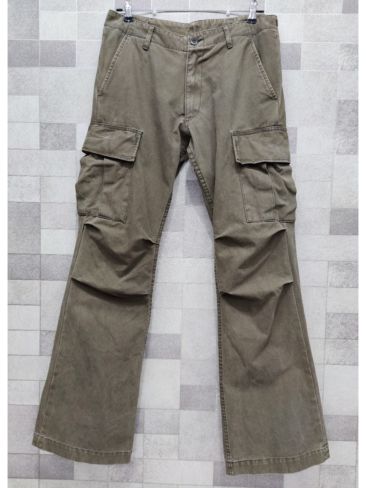 Vtg ATTACHMENT Military Cargo Flared Pants vuja de last drop