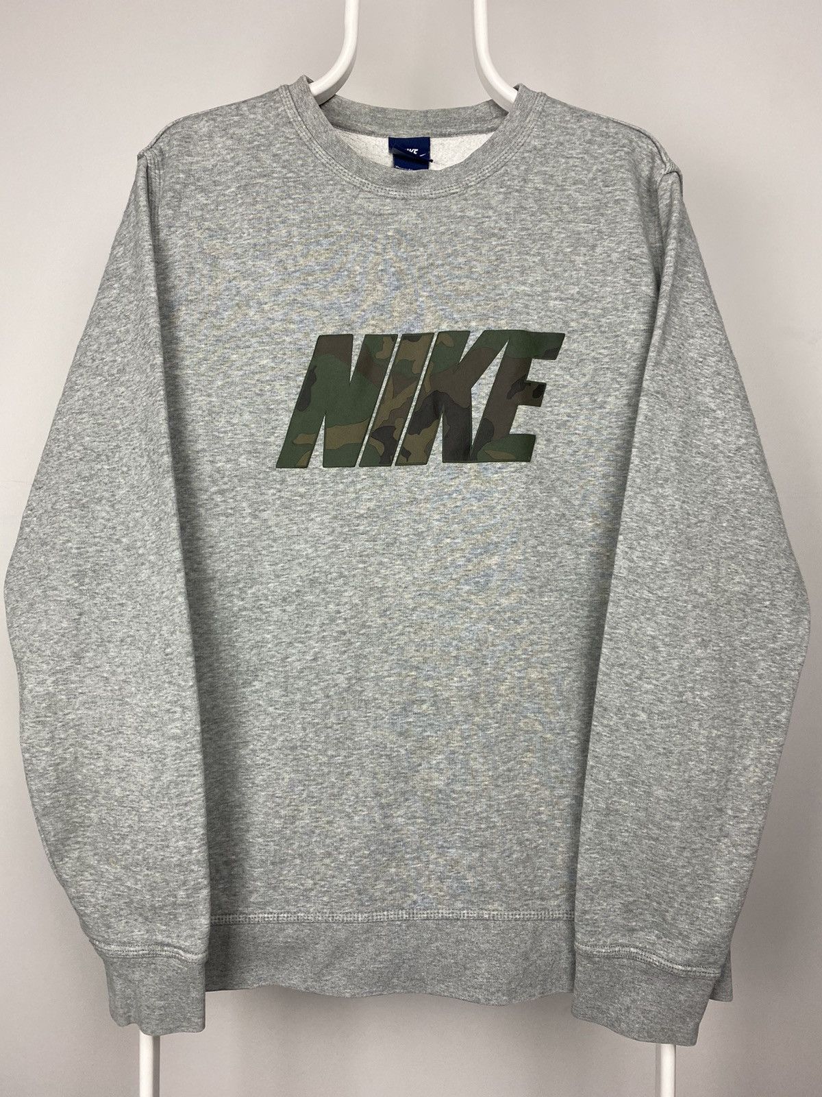 Nike × Vintage Nike spell out sweatshirt grey camo vintage style Size US XL / EU 56 / 4 - 1 Thumbnail