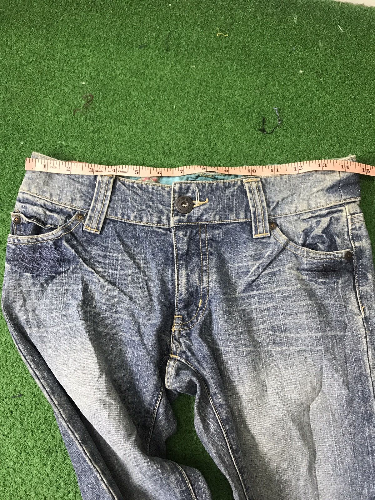 Von Dutch Von Dutch Denim Jeans Boot cut Low Rise Size 28" / US 6 / IT 42 - 18 Thumbnail