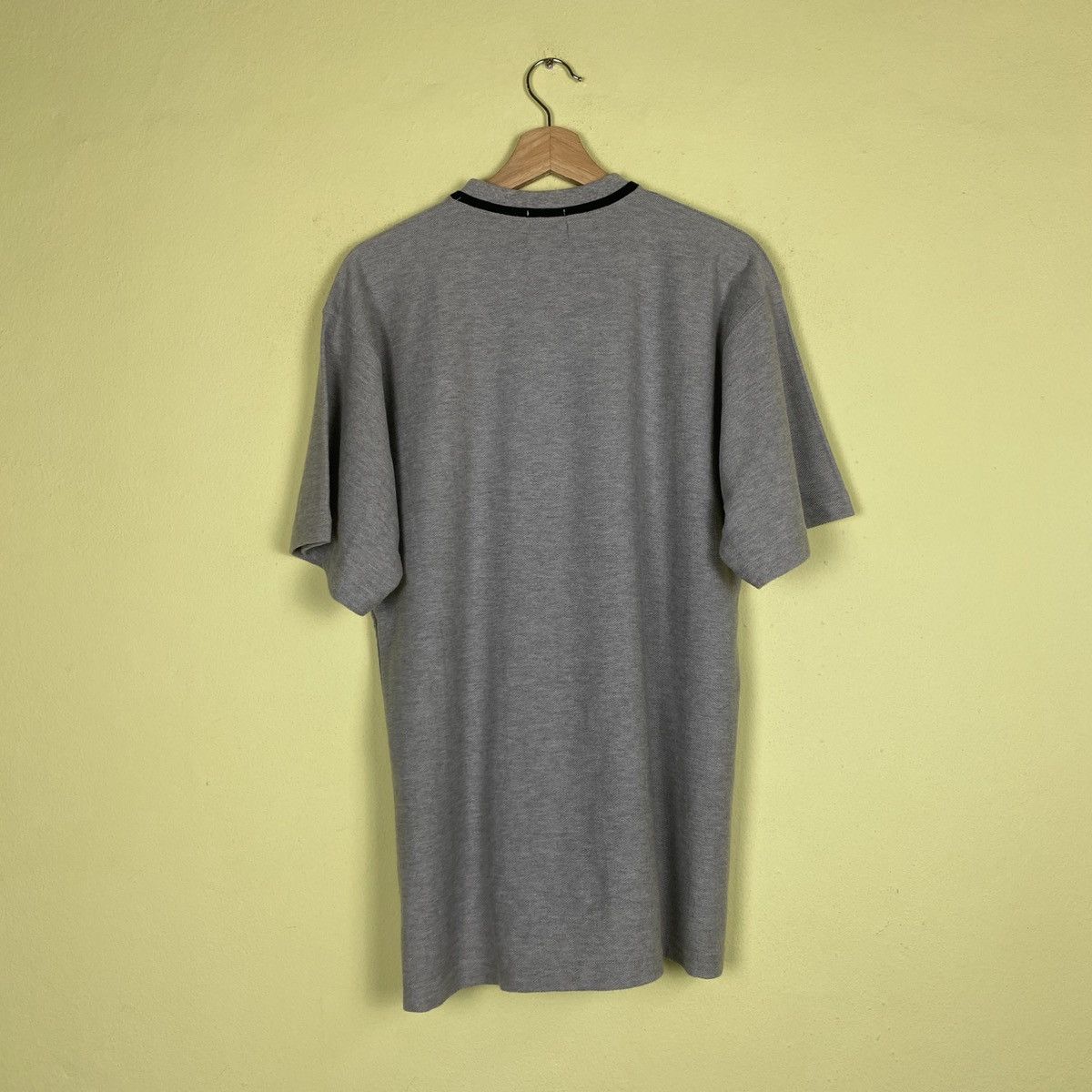 Valentino × Vintage Gianni Valentino Roundneck Single Pocket Tshirt Size US M / EU 48-50 / 2 - 2 Thumbnail