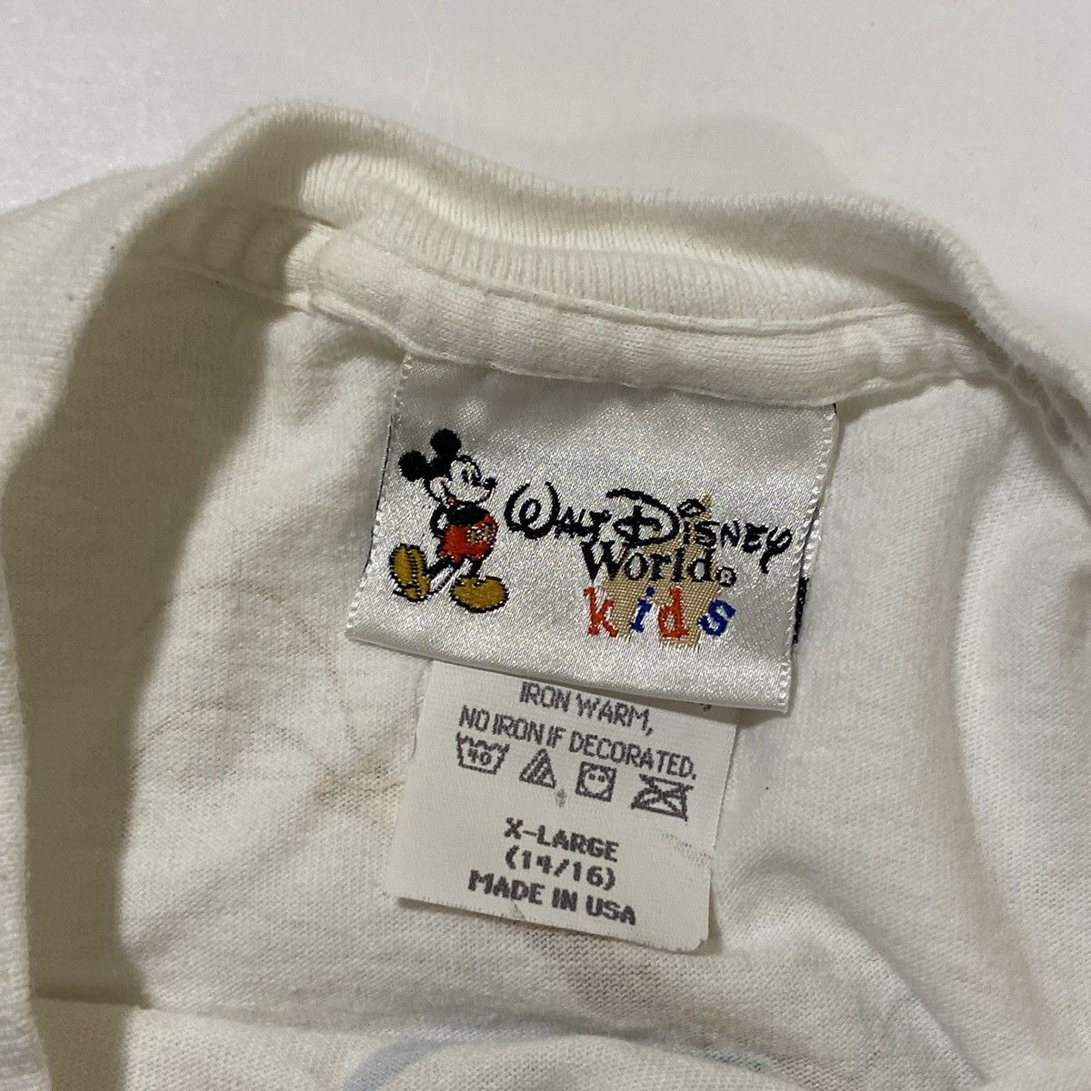 Disney × Vintage Vintage A Bug’s Life Tee Shirt Size US XS / EU 42 / 0 - 3 Thumbnail