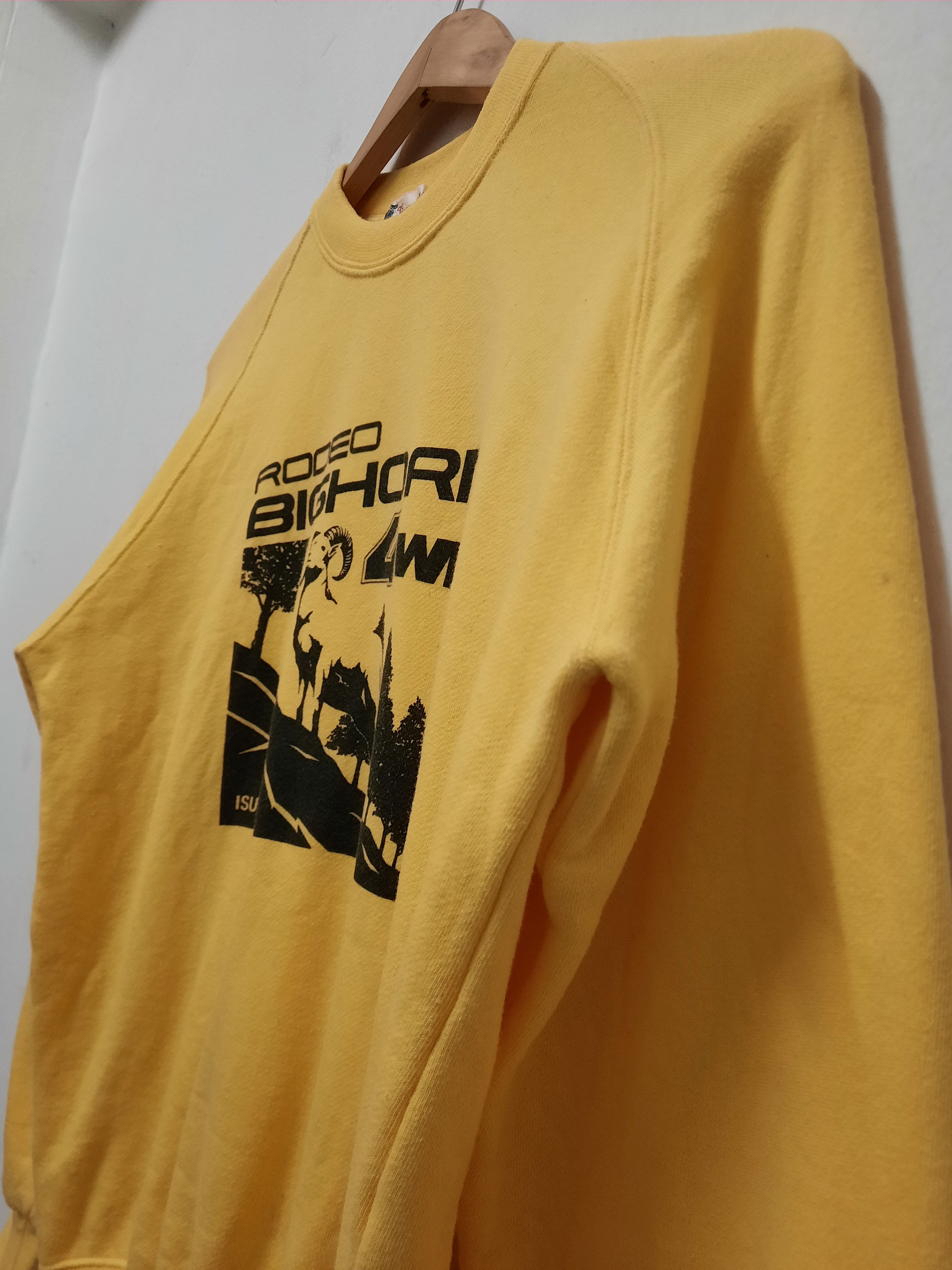 Japanese Brand VINTAGE ISUZU RODEO BIGHORN 4WD CREWNECK Size US S / EU 44-46 / 1 - 2 Thumbnail