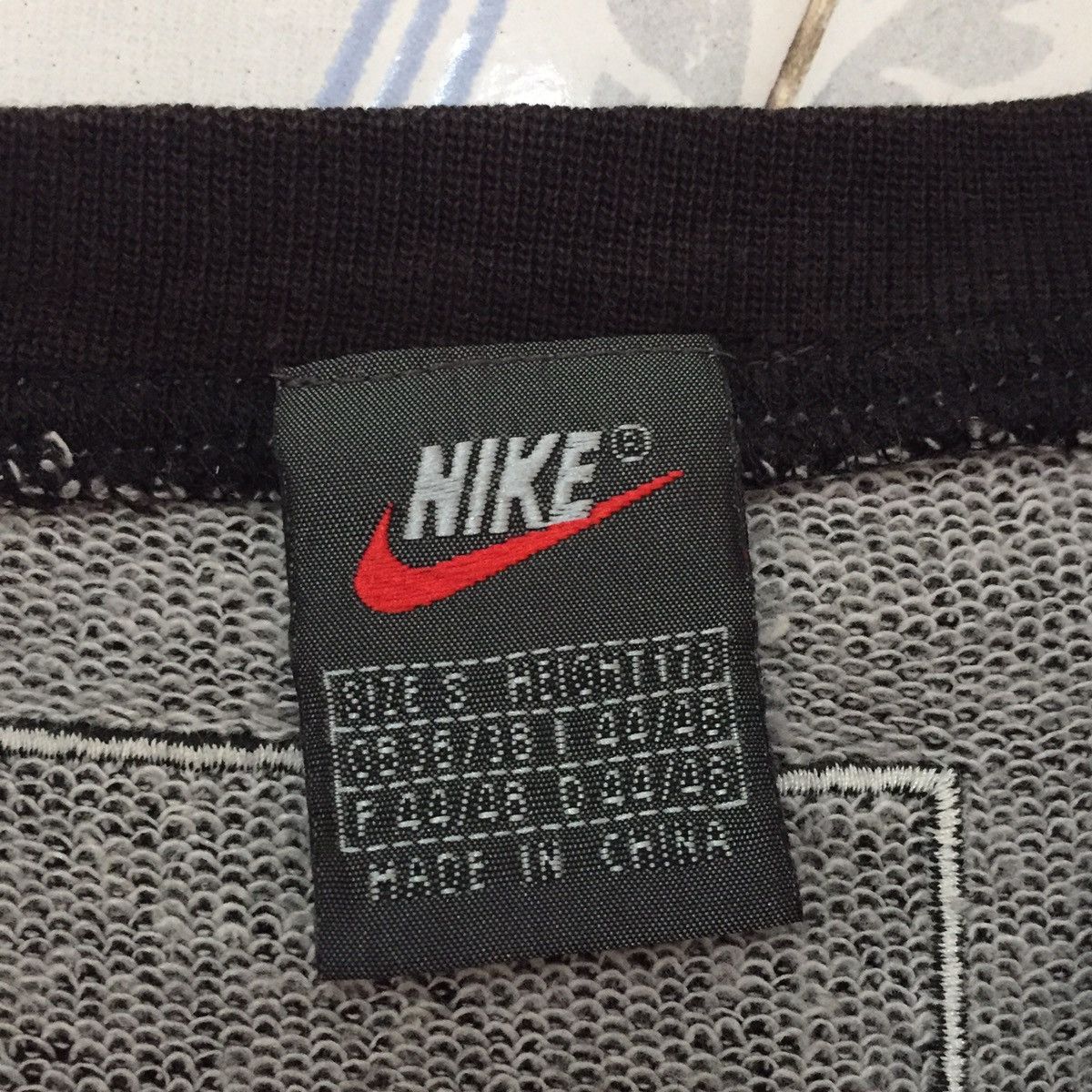 Nike Nike X-Training Long Sleeve/Sweatshirt Size US S / EU 44-46 / 1 - 14 Thumbnail
