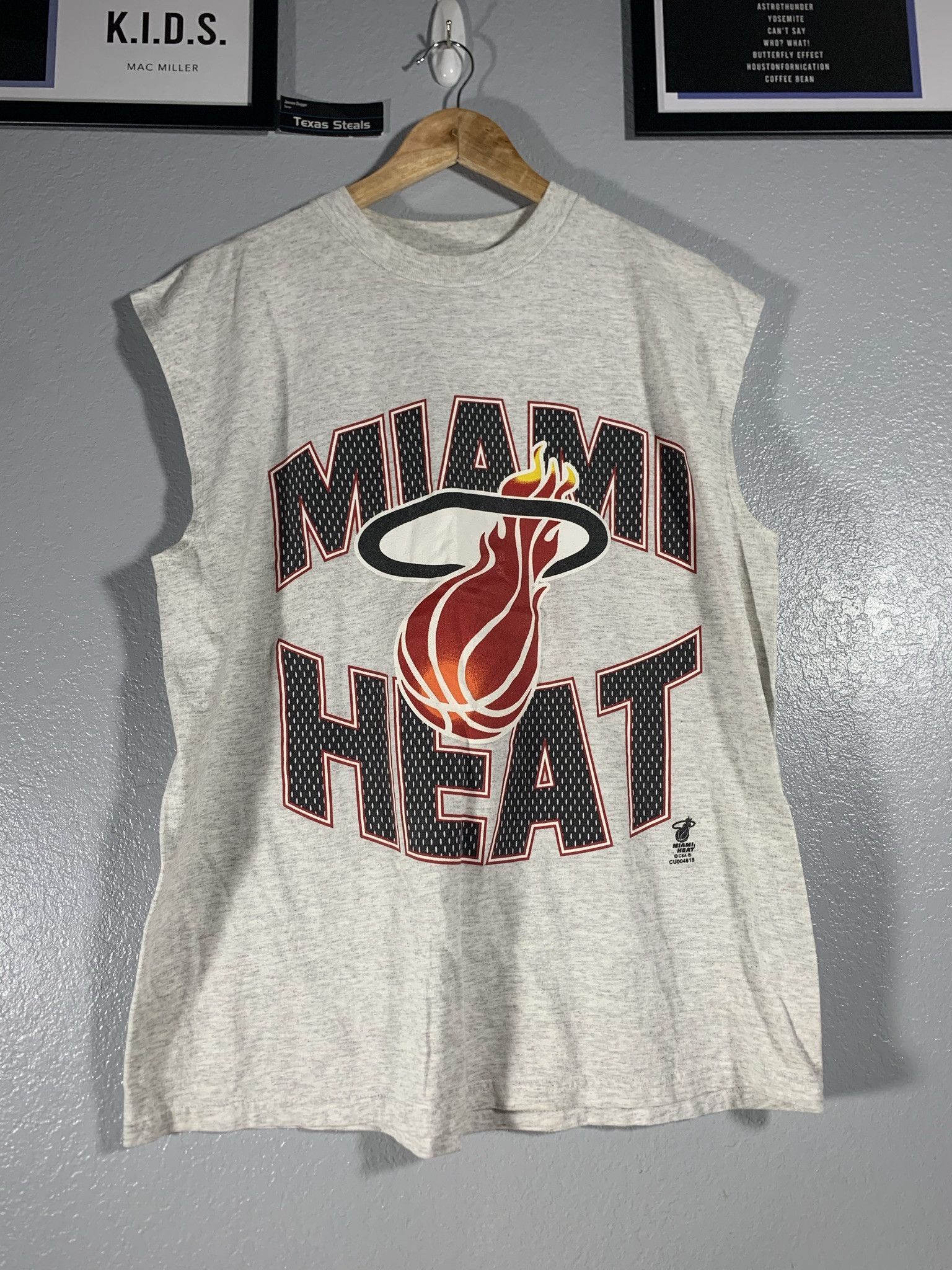 CSA × NBA × Vintage 1990s CSA Nutmeg NBA Miami Heat Tank Sleeveless 90s VTG Size US L / EU 52-54 / 3 - 1 Thumbnail