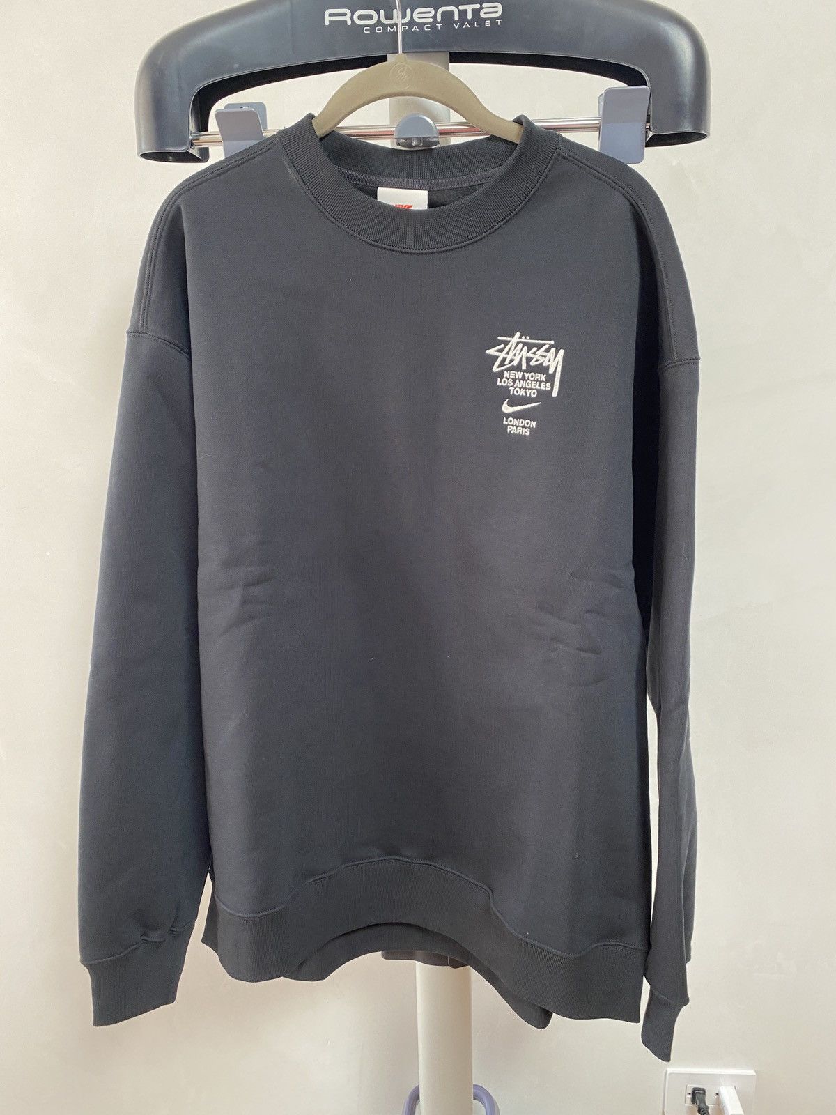 Nike Stussy x Nike International Crewneck Sweatshirt Black | Grailed